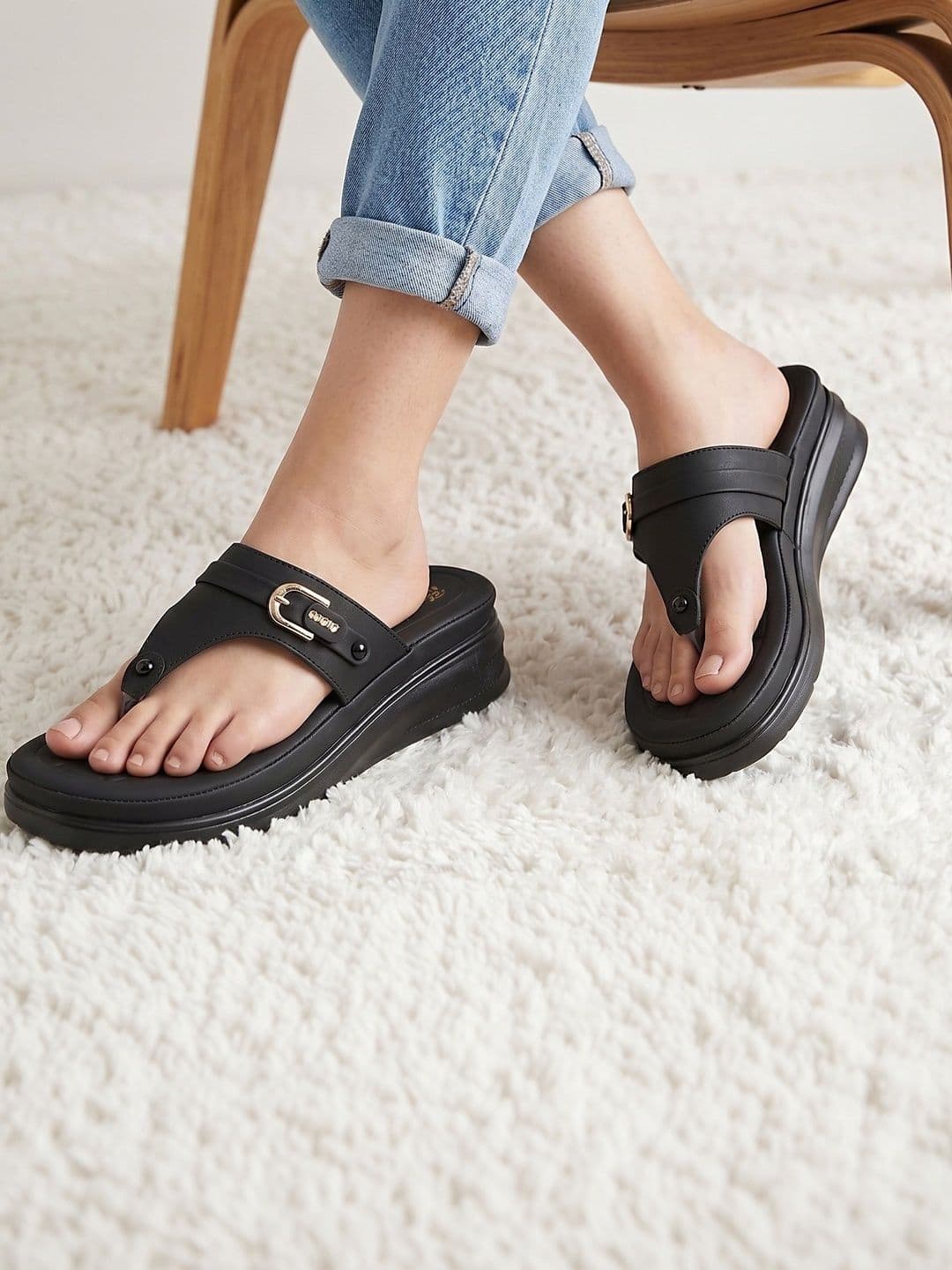 carrito Wedge Sandals with Buckles - view 1