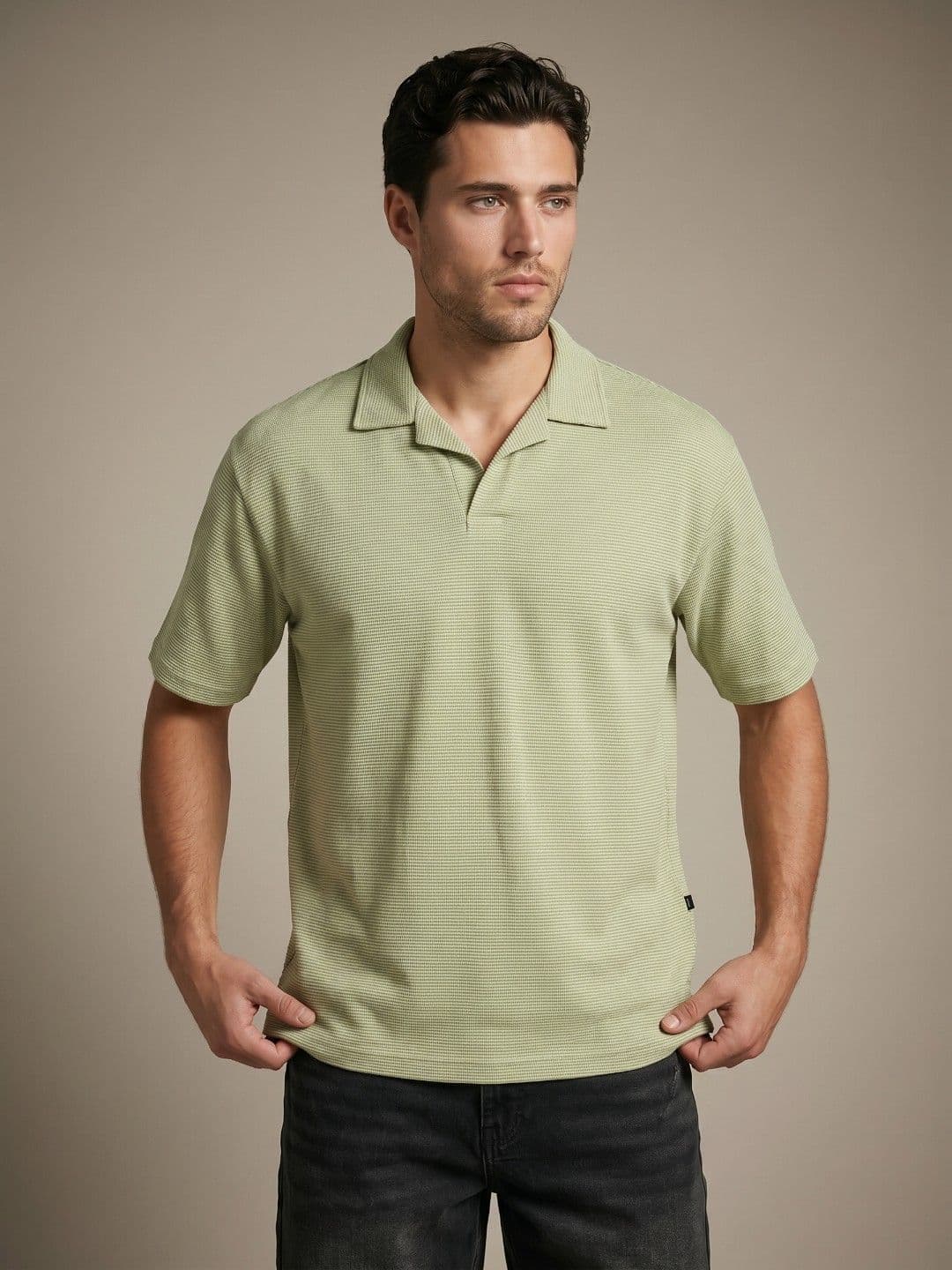 glitchez Polo Collar Drop-Shoulder Sleeves T-shirt - view 1