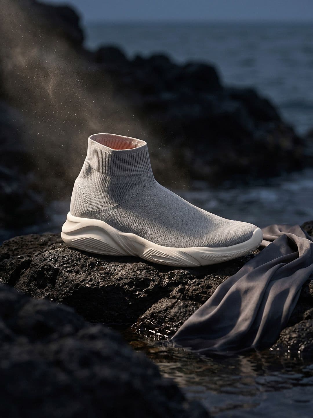 HRX by Hrithik Roshan Men Comfortable Casual Sneakers - view 1