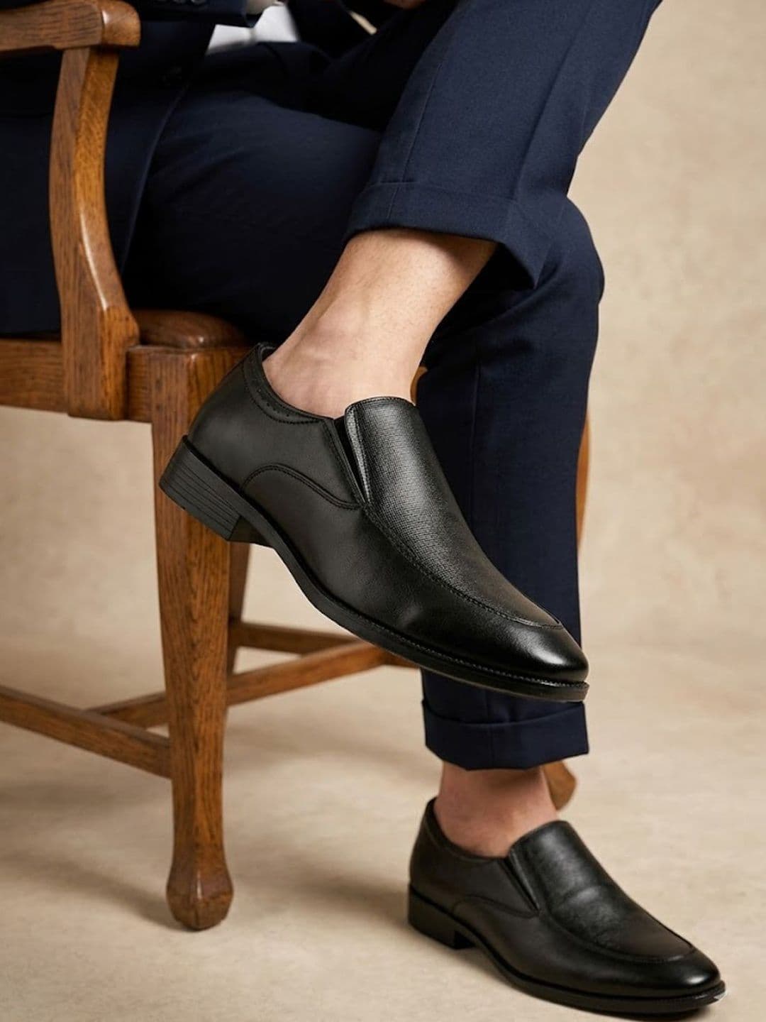HERE&NOW Men Round Toe Slip-On Shoes Formal Shoes - view 1