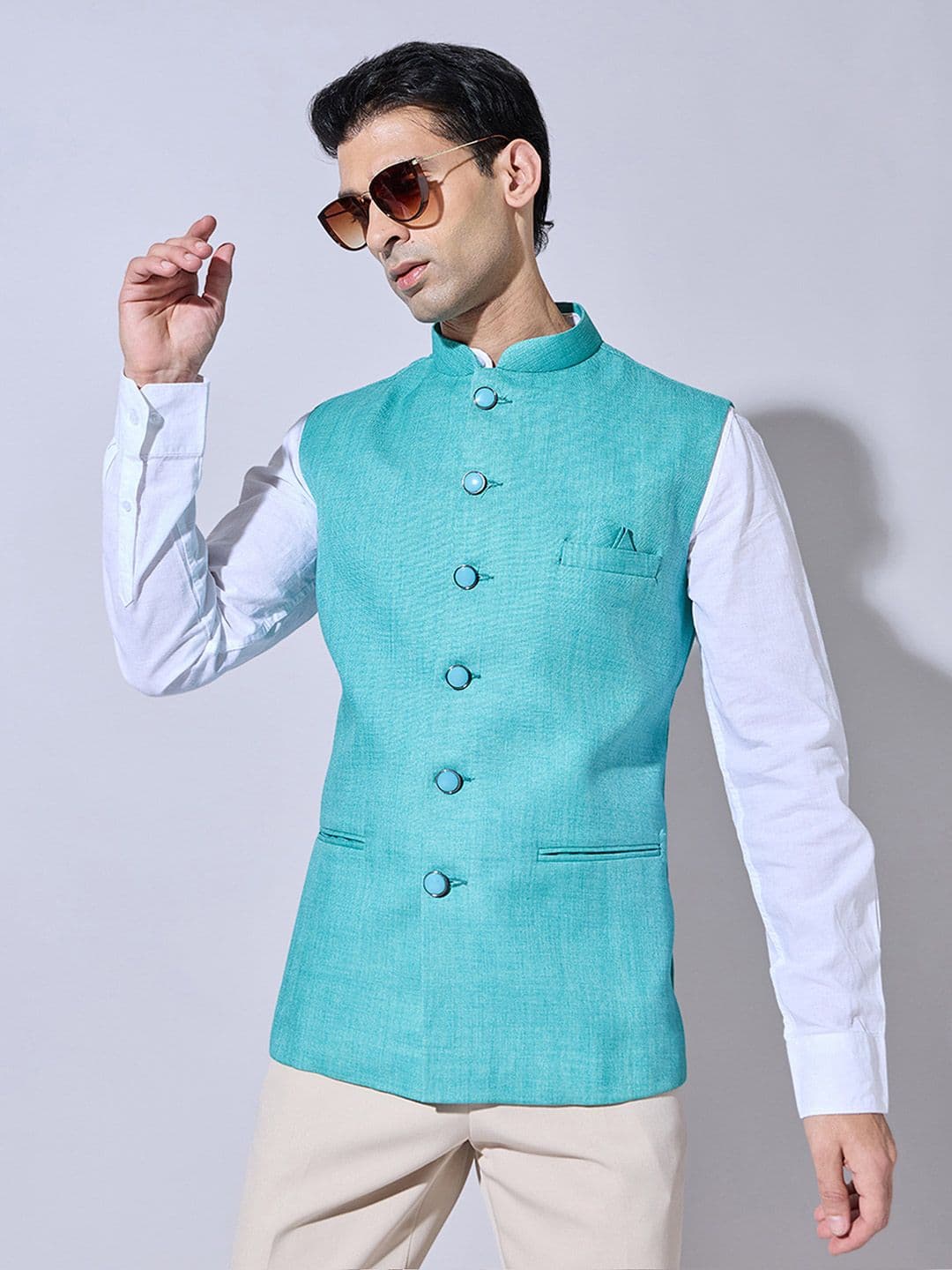 SHOWOFFFF Mandarin Collar Sleeveless Nehru Jacket - view 1