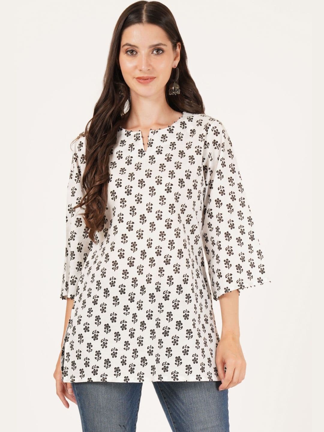 Sangria Floral Printed Pure Cotton Round Neck Straight Kurtis - view 1