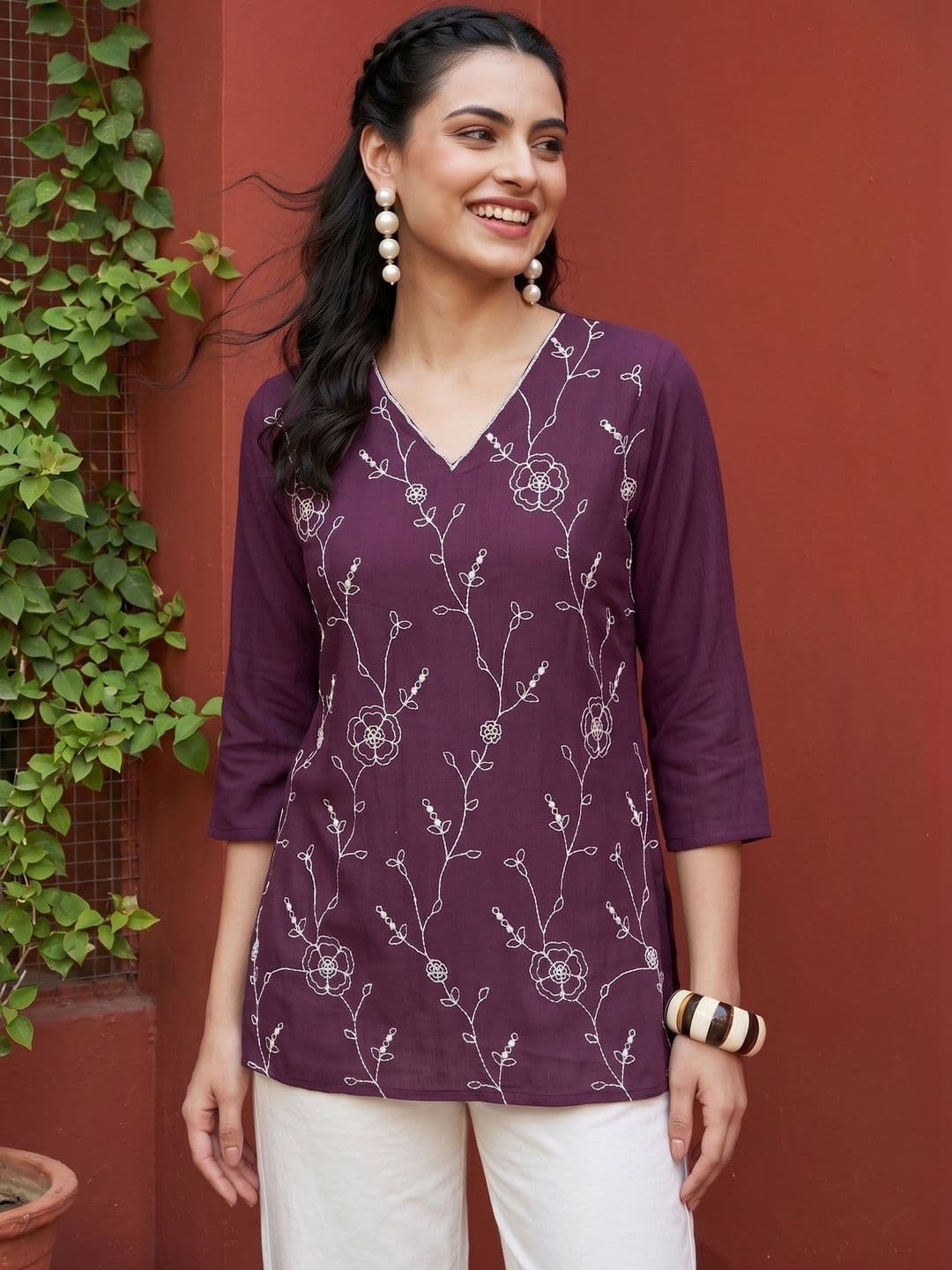 Anouk Floral Embroidered V-Neck Kurti - view 1
