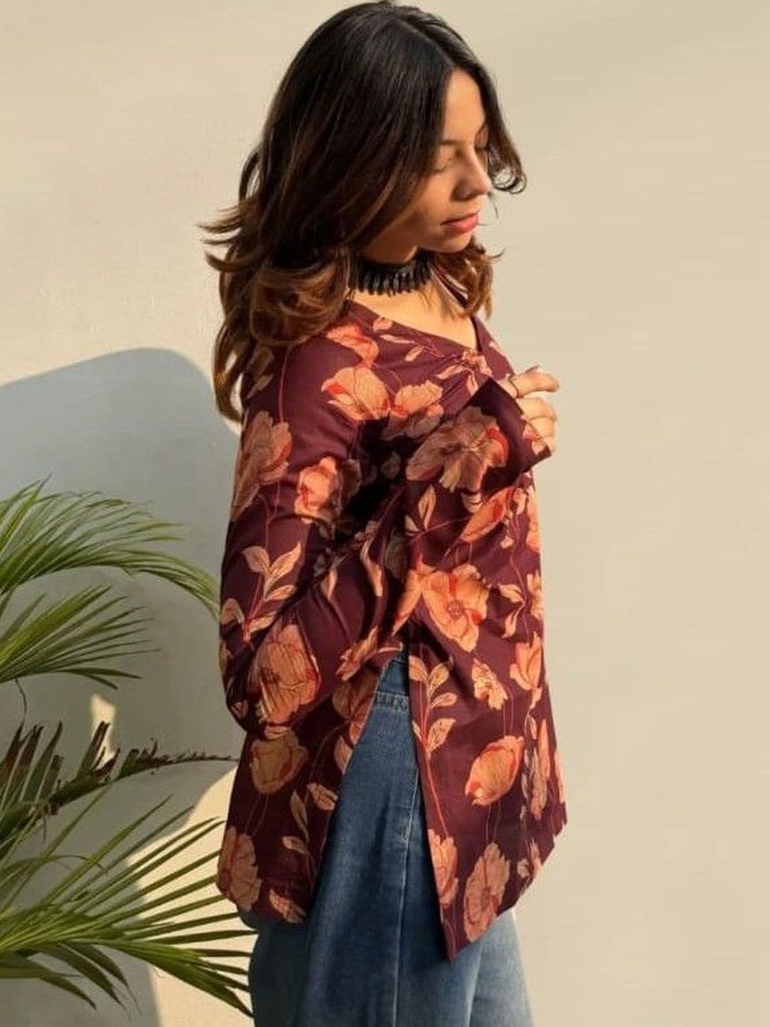 Bhawana Fashion Floral Printed V-Neck Kurti - view 1