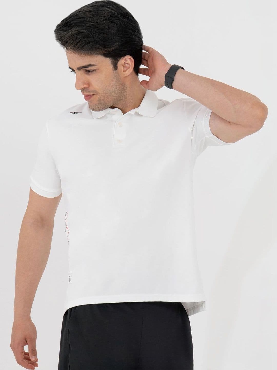 Red Tape Men Brand Logo Polo Collar T-shirt - view 1