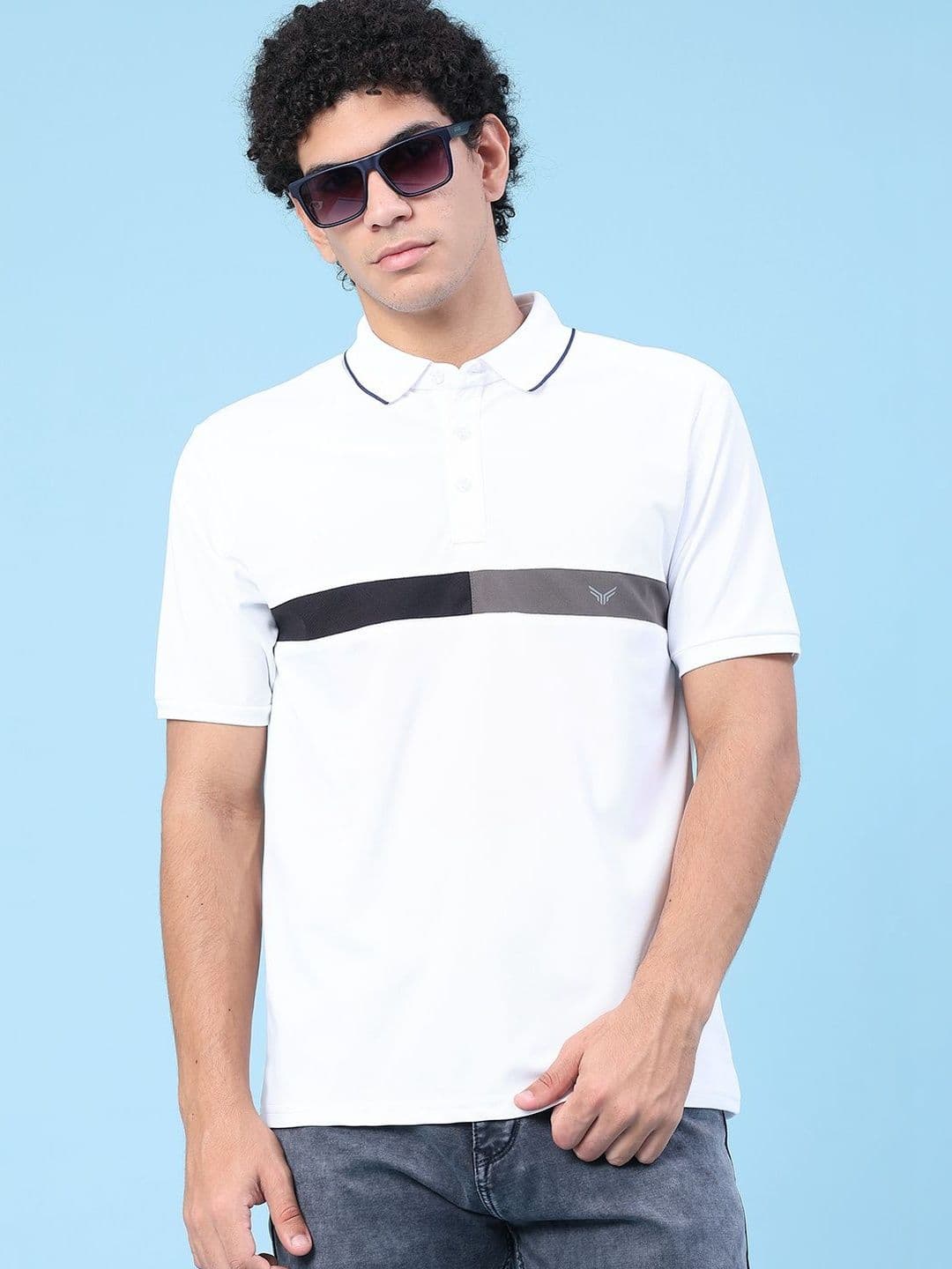V-Mart Men Colourblocked Polo Collar T-shirt - view 1