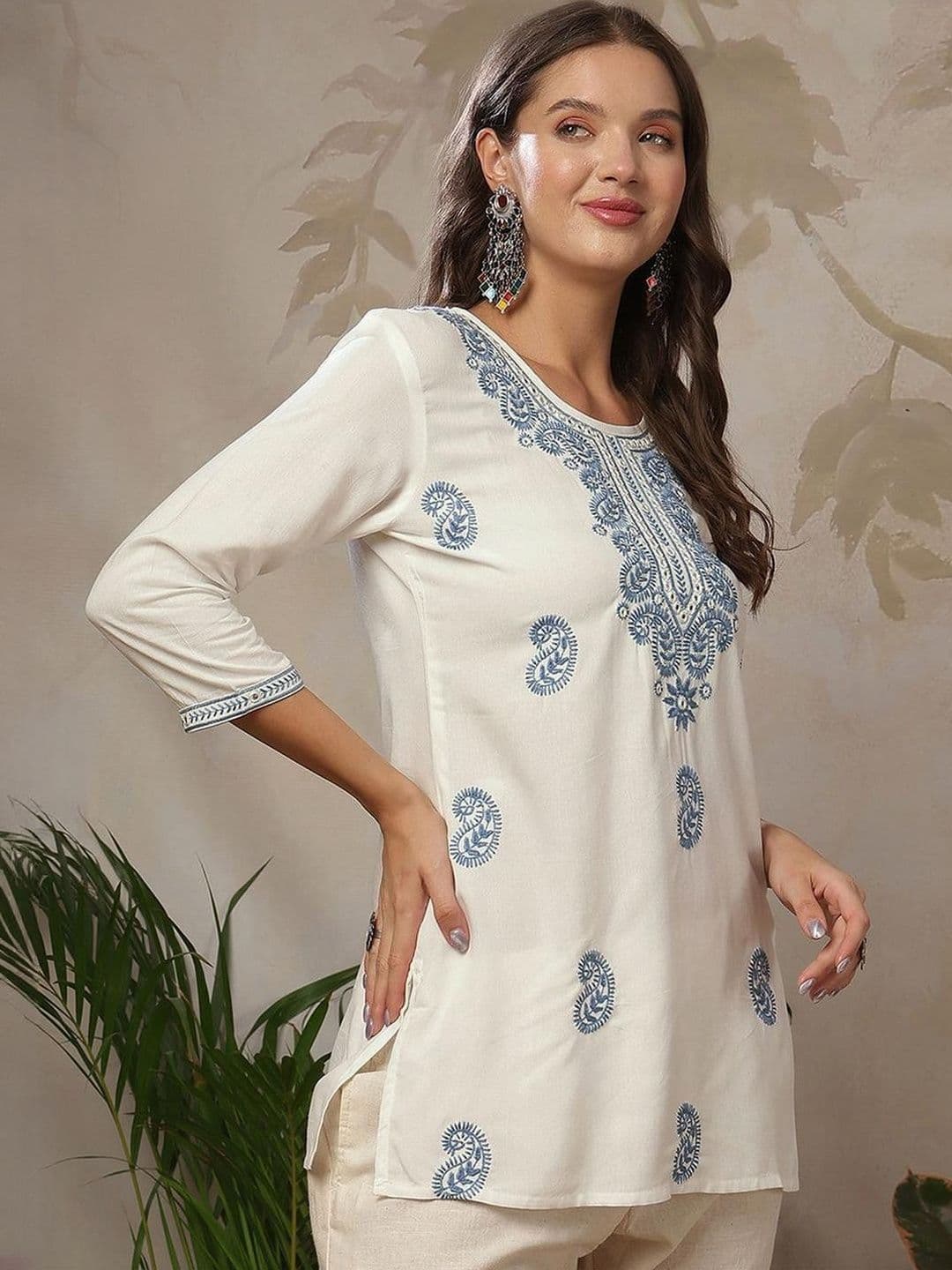 Anouk X fwd Ethnic Motifs Embroidered Thread Work Thread Work Kurti - view 1
