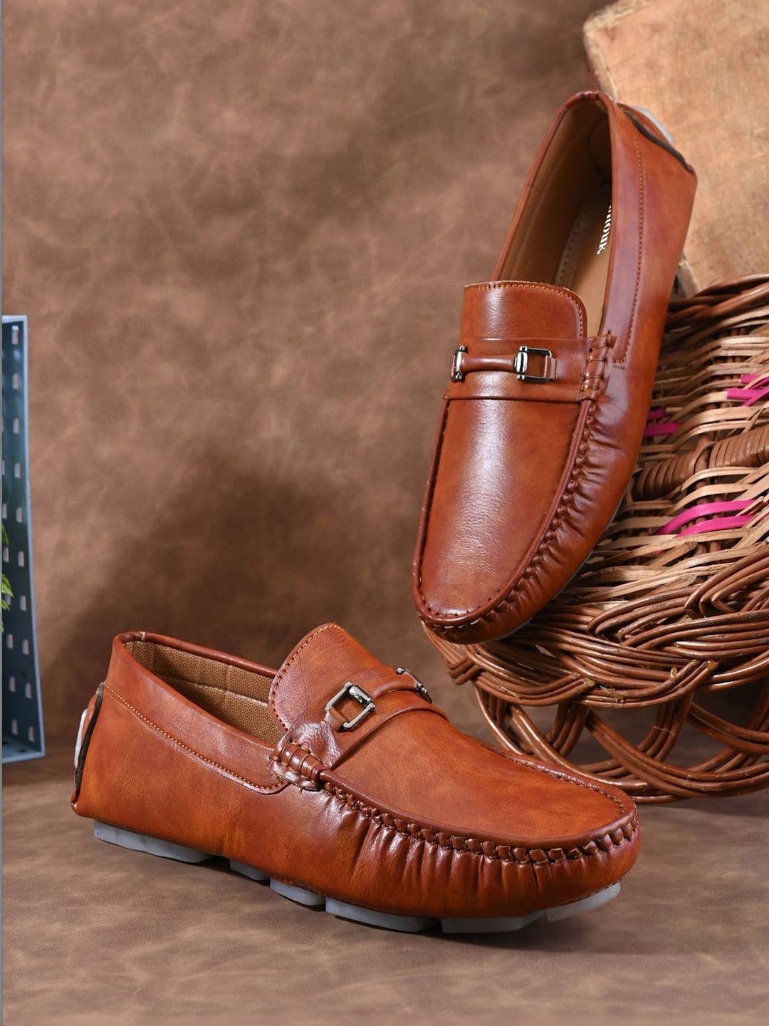 Anouk Men Textured Driving Shoes - view 1