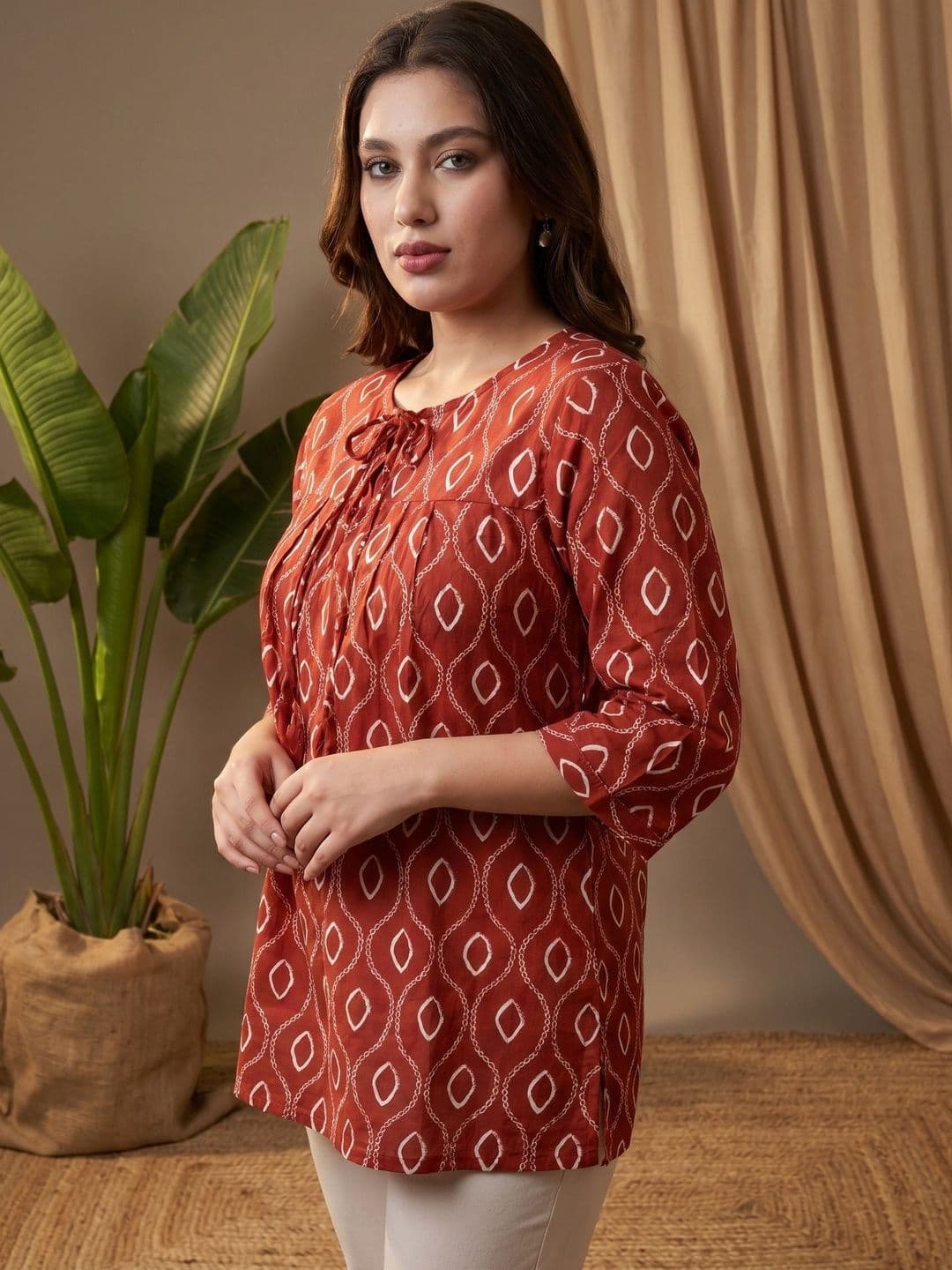 Sangria Ethnic Motifs Round Neck Straight Short Kurtis - view 1