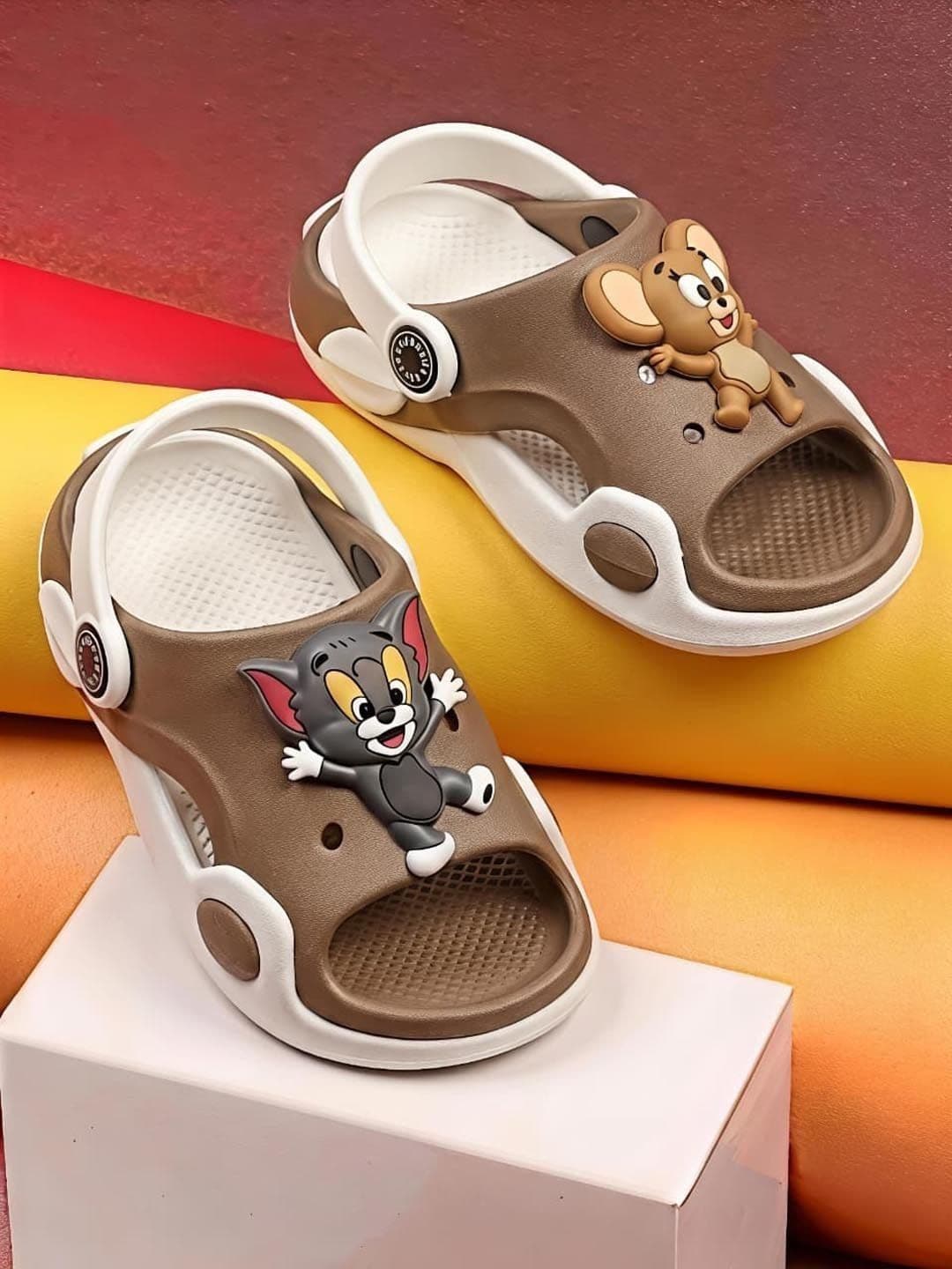 Crazyly Boys Croslite Clogs - view 1
