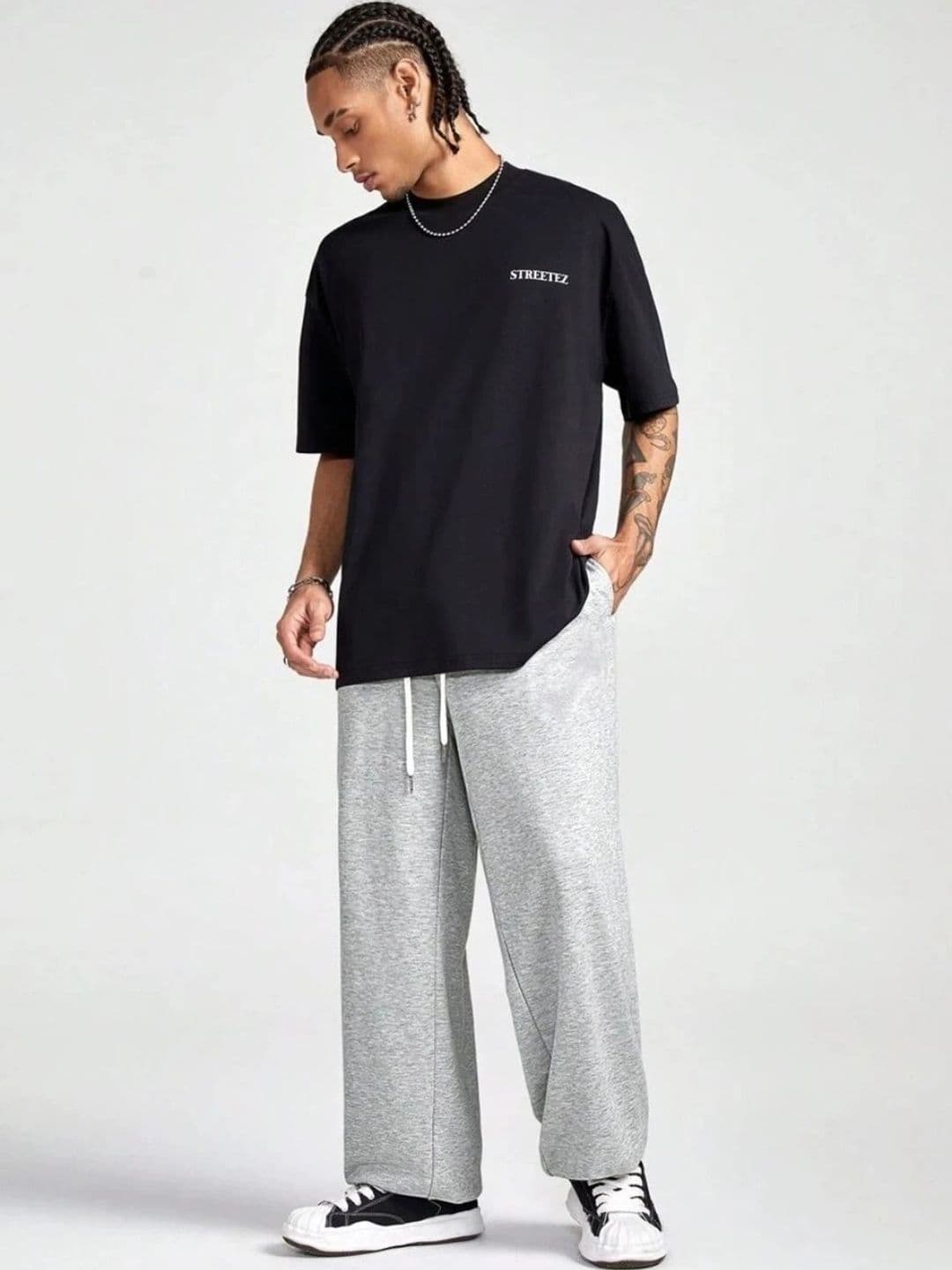 Netclick Men Loose Fit High-Rise Trousers - view 1