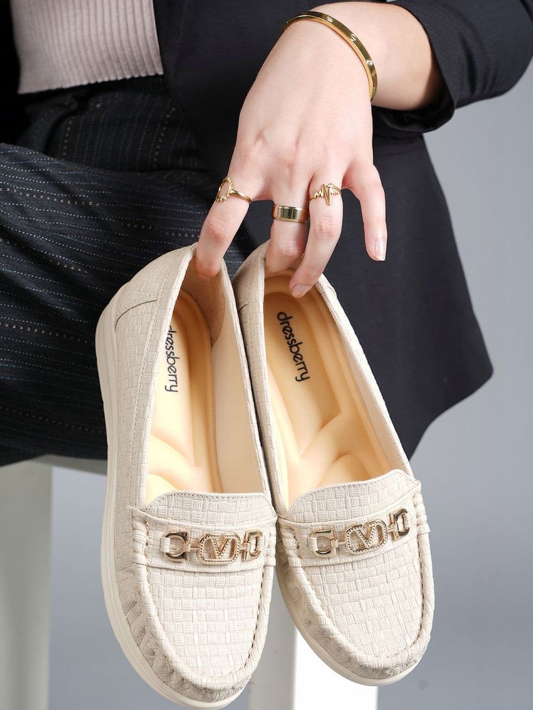 DressBerry Women Textured Loafers - view 1