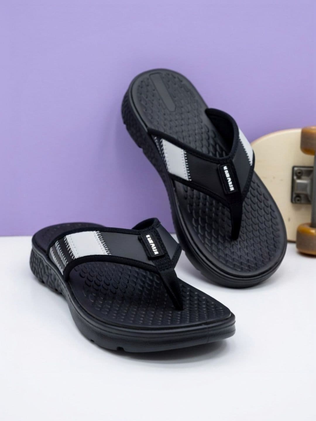 JOSMOS Men Thong Flip-Flops - view 1