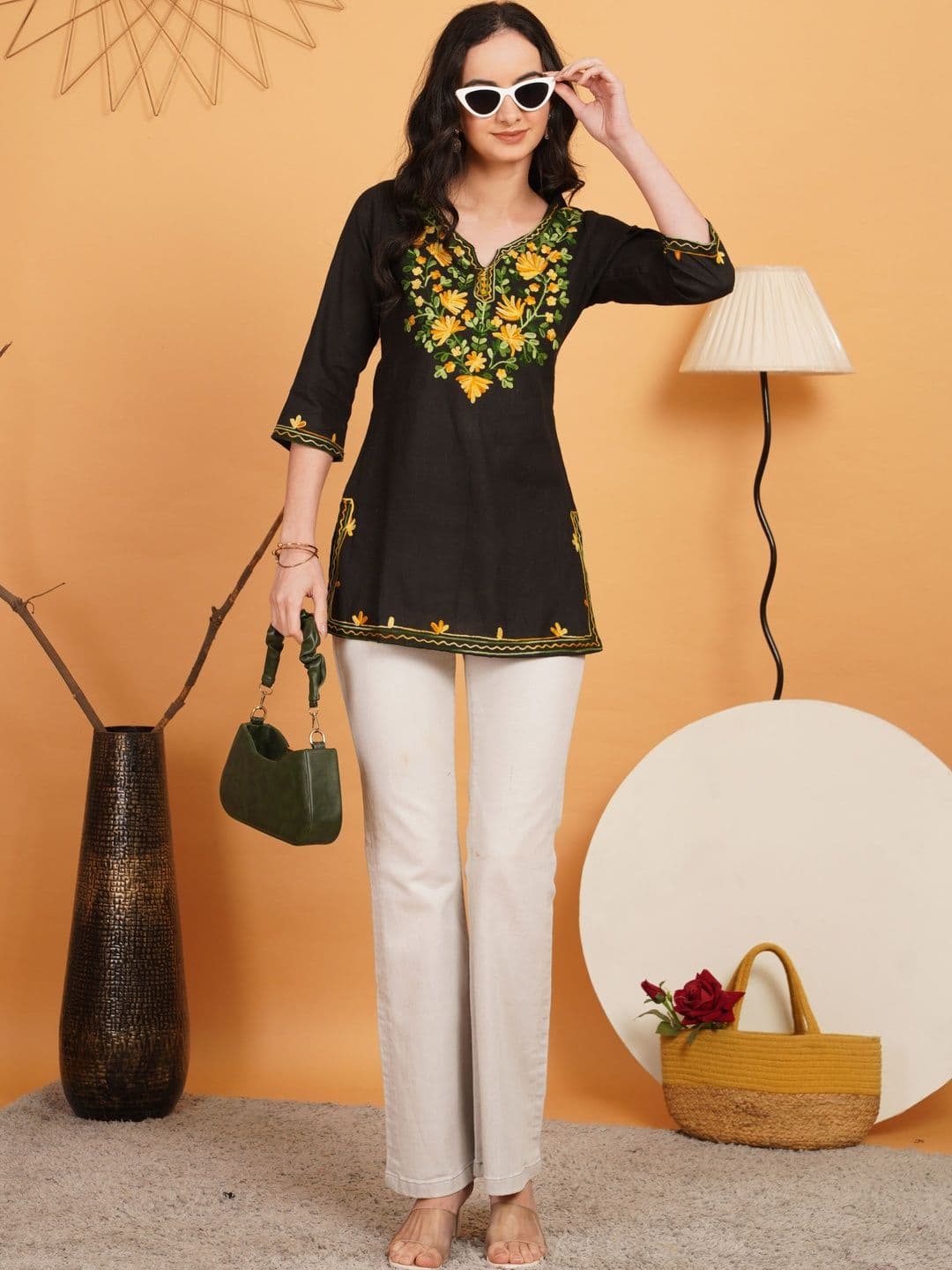 Sangria Floral Embroidered V-Neck Thread Work Pure Cotton Blend Thread Work Kurti - view 1