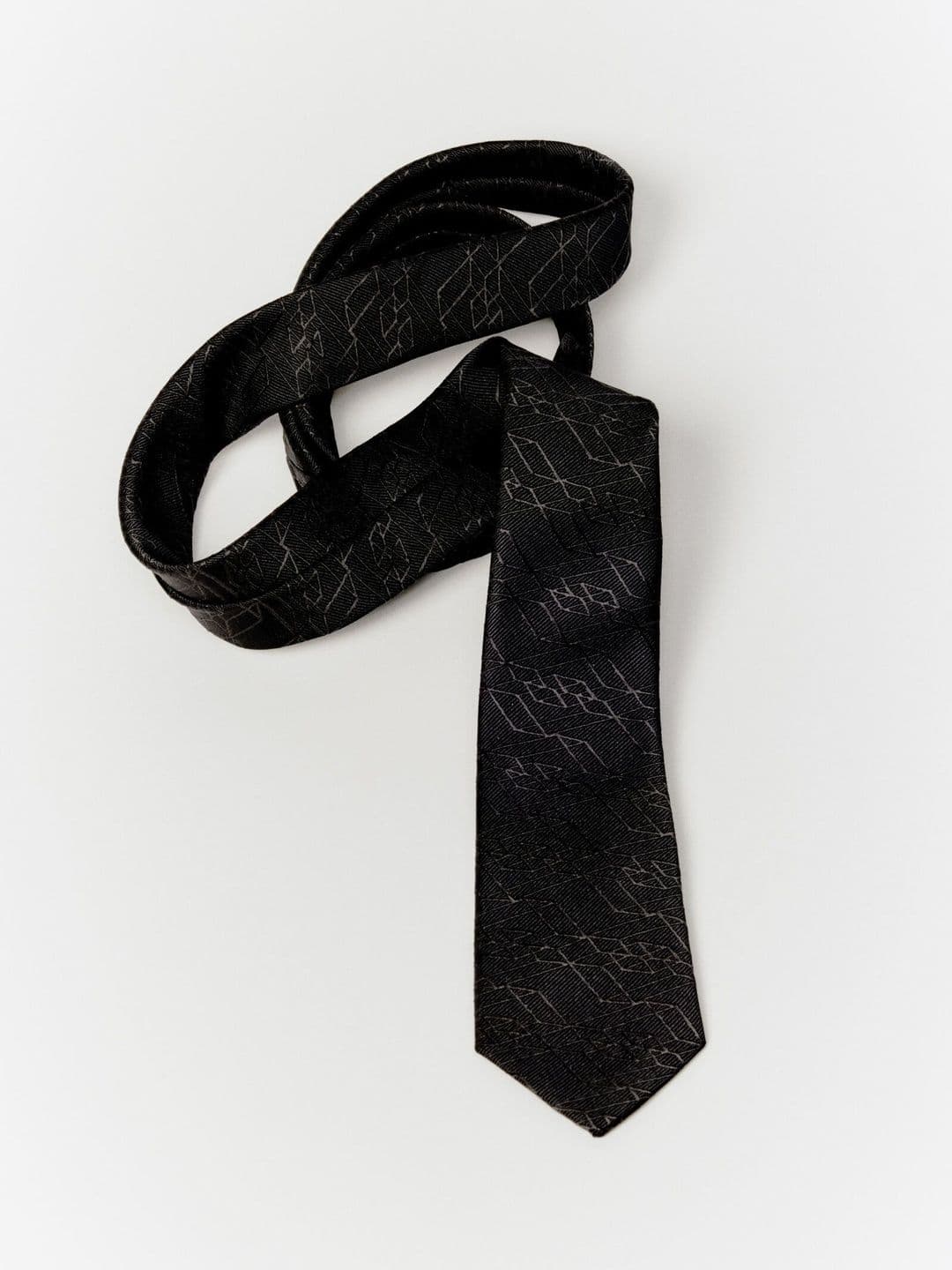 H&M Woven Design Broad Tie - view 1