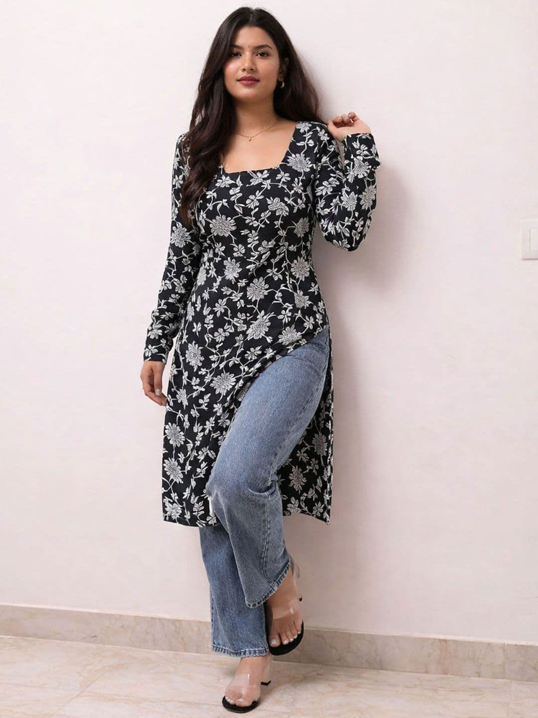 Zyla Women Floral Printed Floral Kurta - view 1