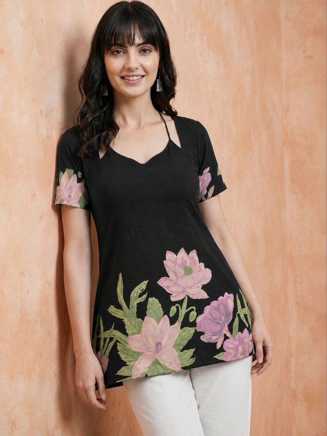 all about you Botanical Printed V-Neck Pure Cotton Kurti - view 1