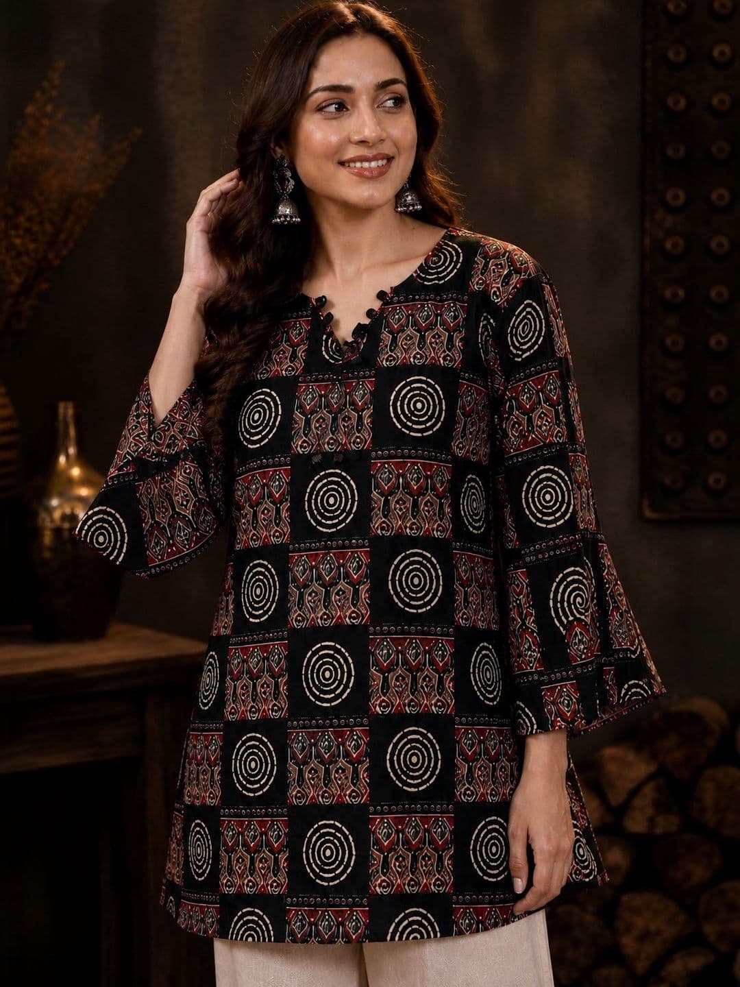 GREYSHADE Geometric Printed V-Neck Flared Sleeves Pure Cotton Kurti - view 1