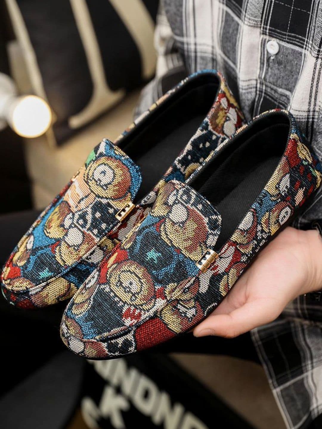 blue pop Men Printed Loafers - view 1
