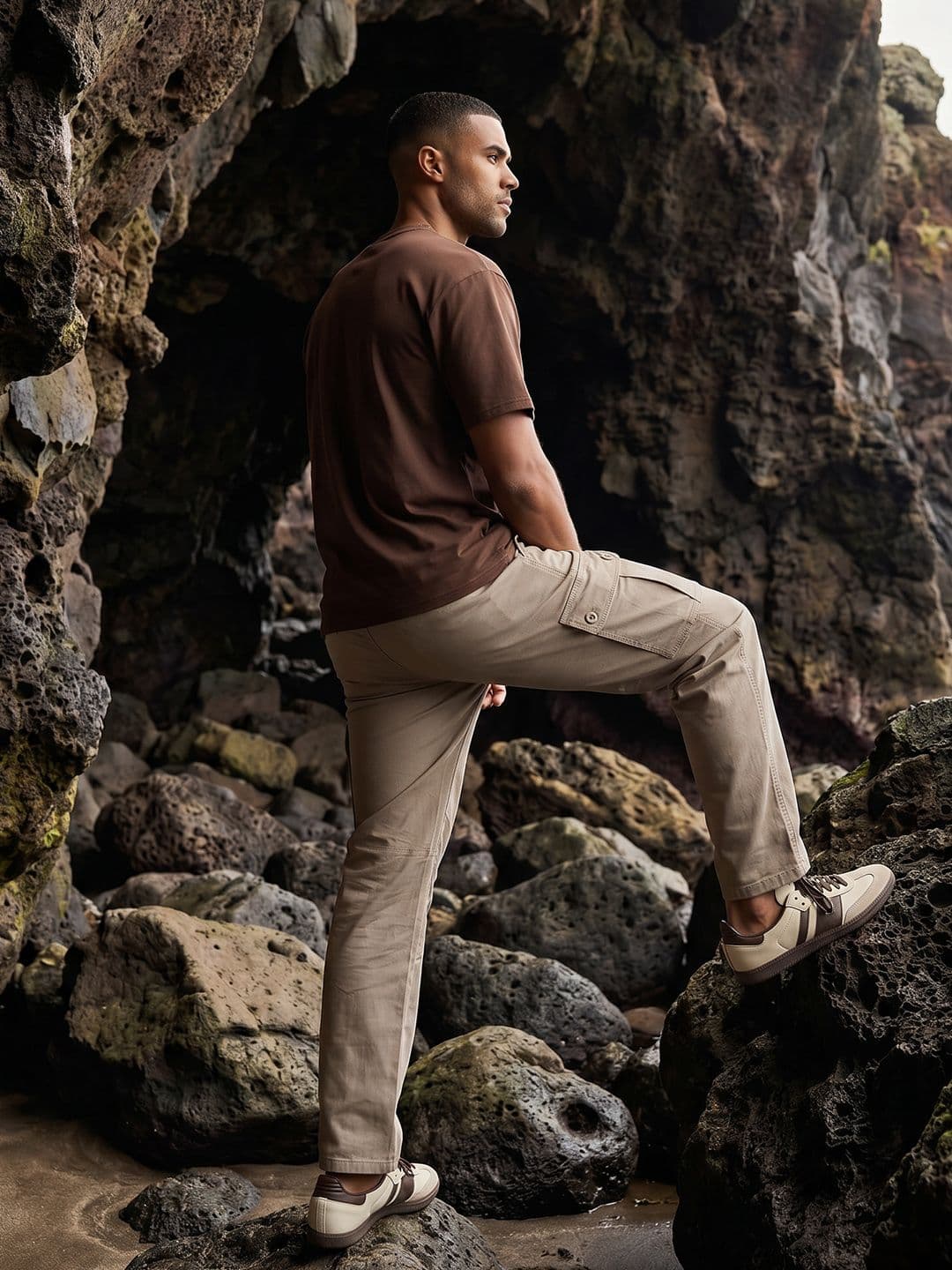 The Roadster Life Co. Men Relaxed Fit Cargo Trousers - view 1