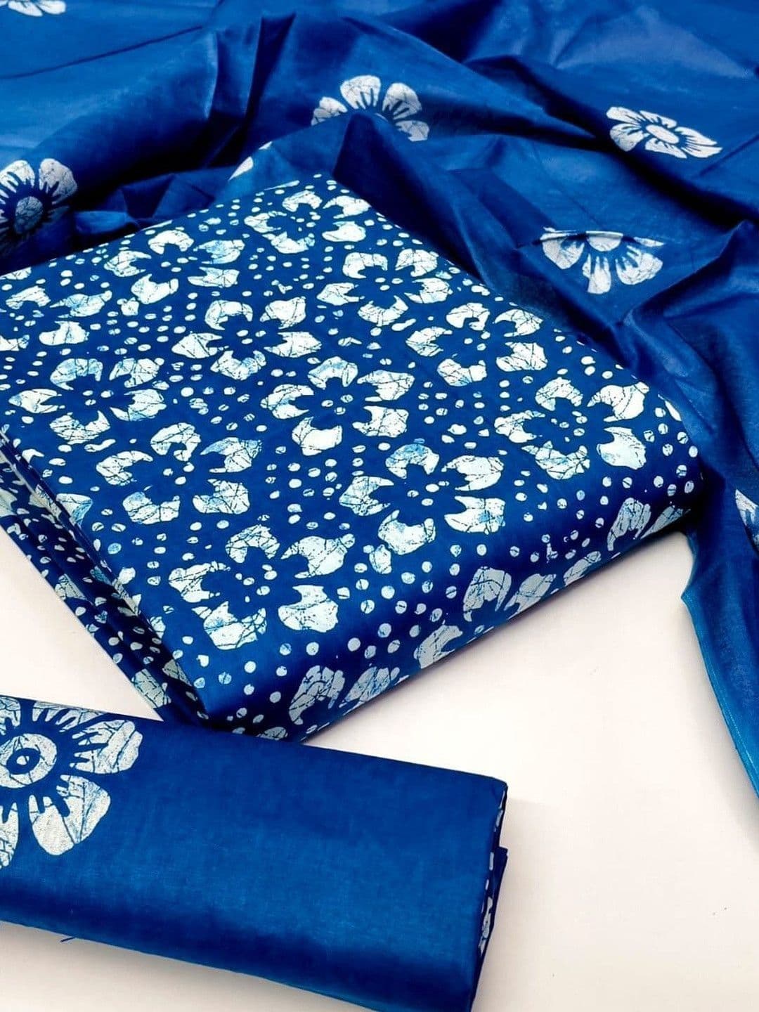 Keshar Printed Pure Cotton Unstitched Dress Material - view 1