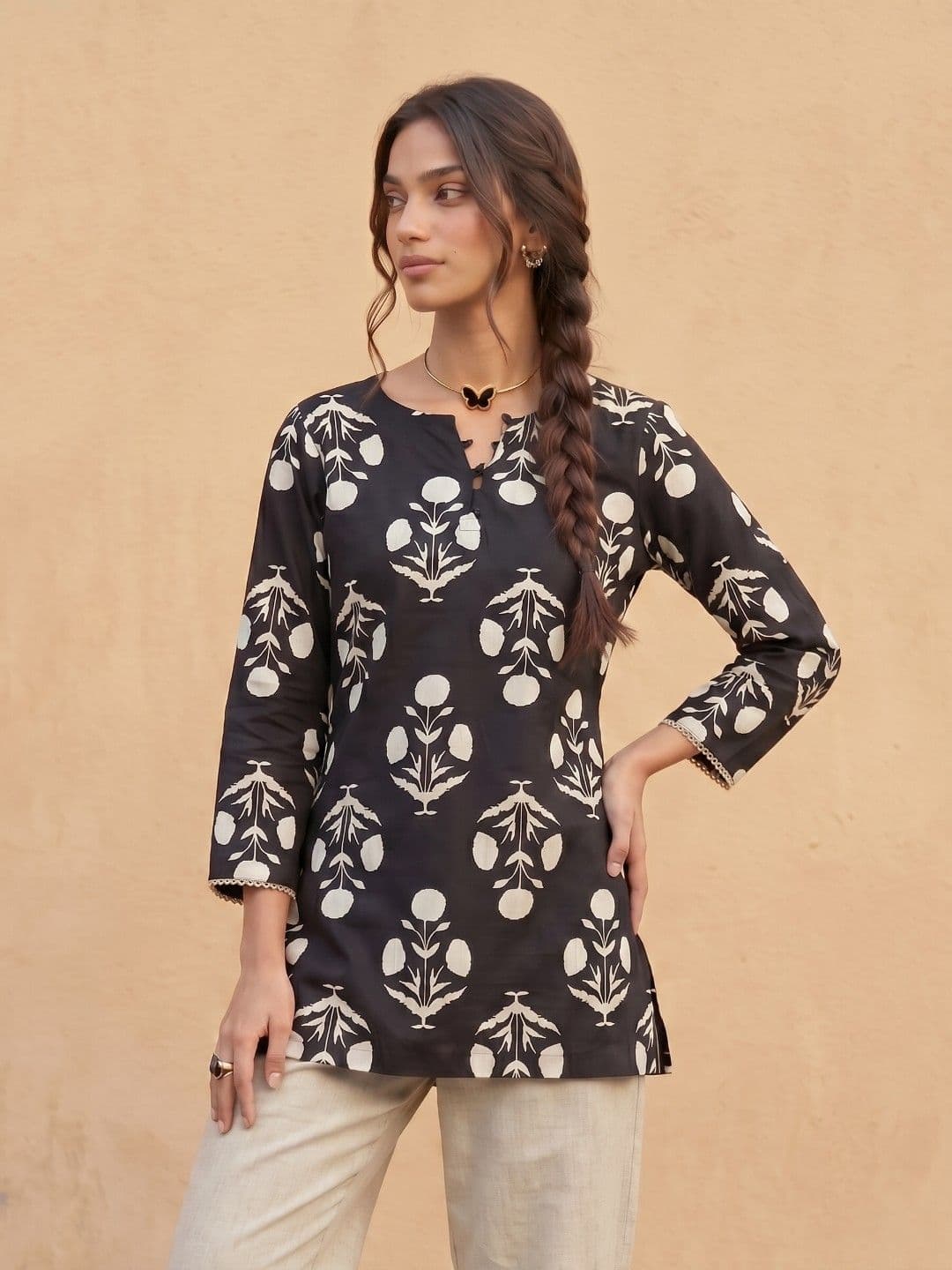 fusion by glitchez Floral Printed Straight Kurti - view 1