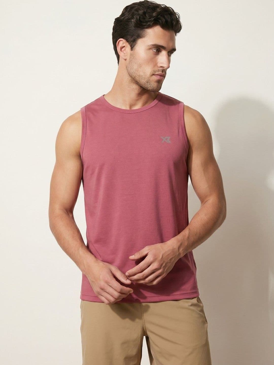 CROSS BENCH Men Brand Logo T-shirt - view 1