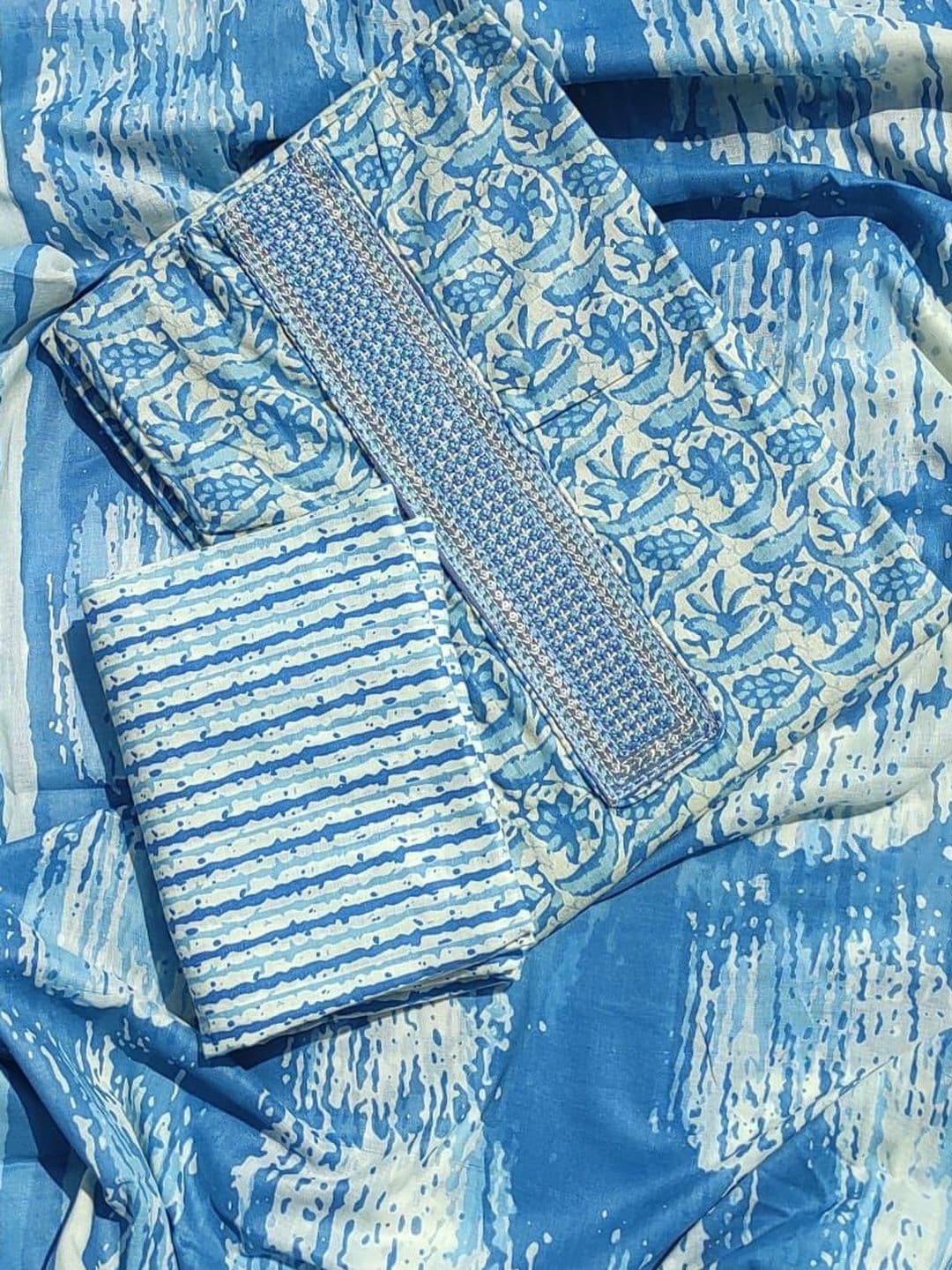 GC 80 BY GAURI COLLECTION Printed Pure Cotton Unstitched Dress Material - view 1