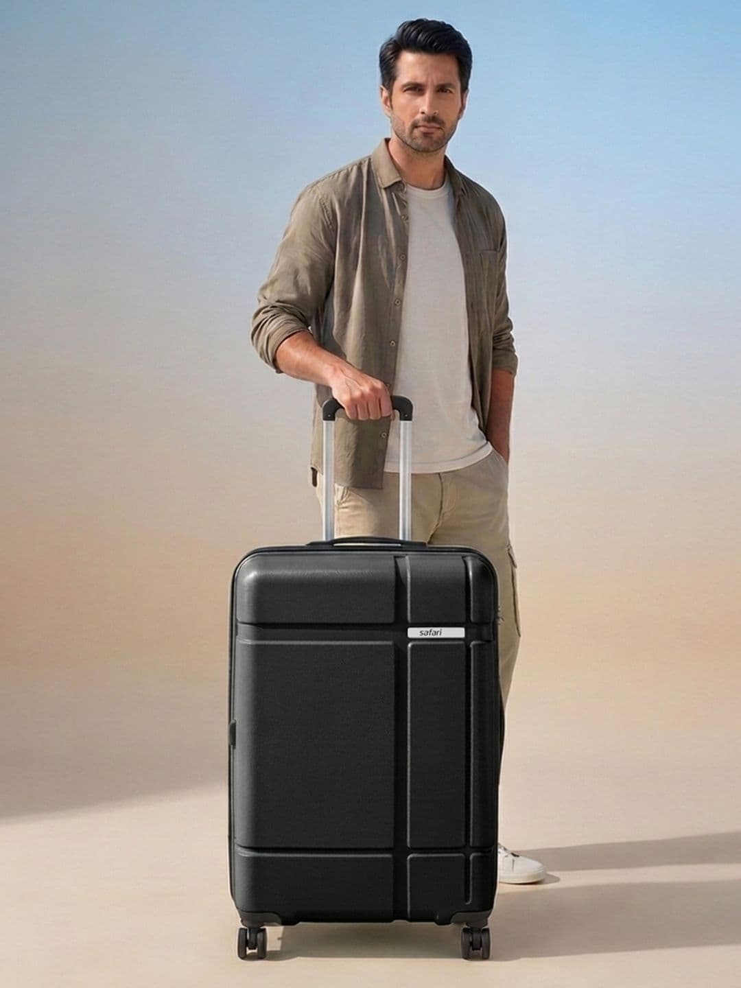 Safari Route Black Polycarbonate Hard Sided Large Trolley Bag Suitcase 77cm - view 1