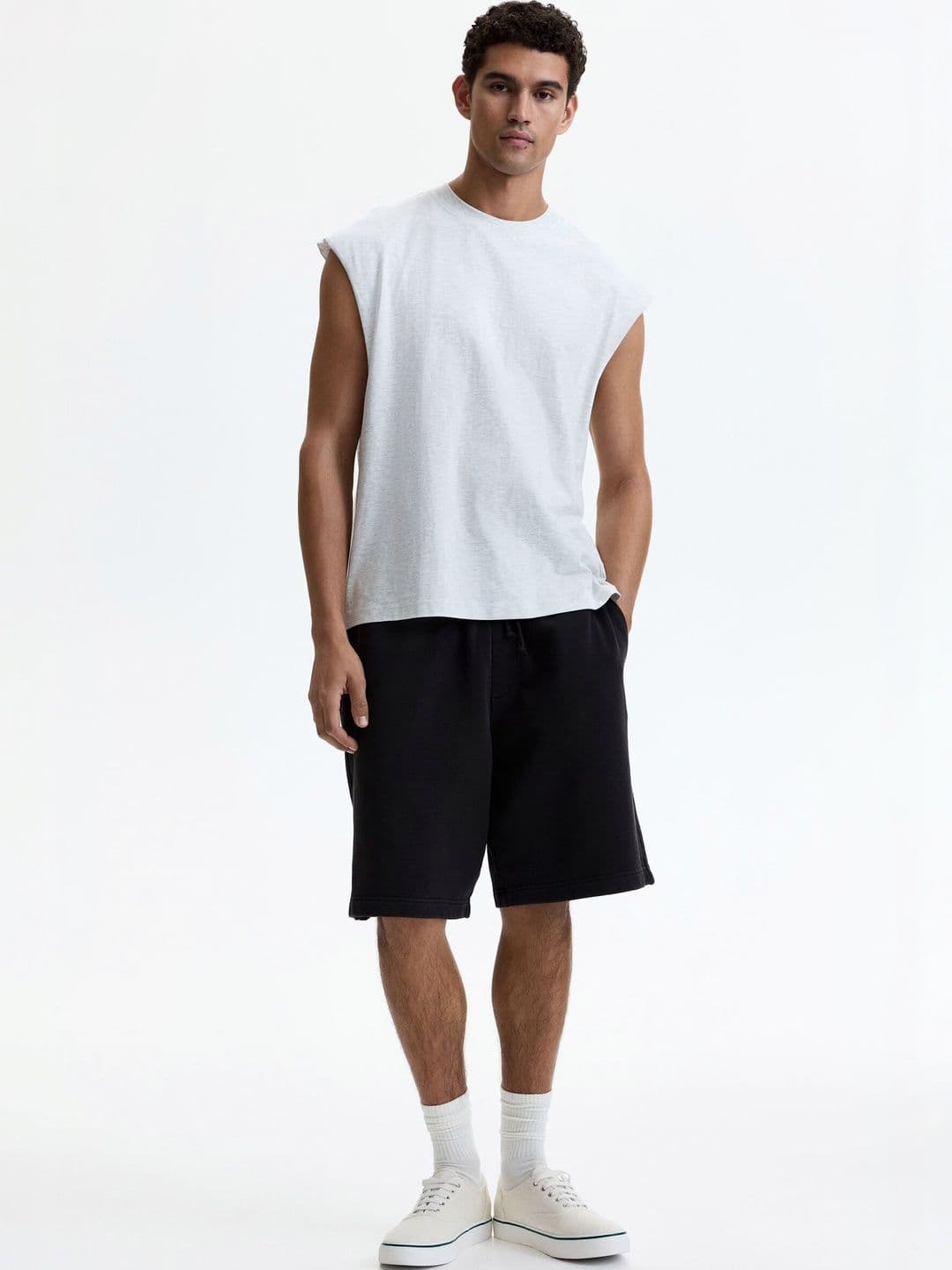 H&M Men T-shirt - view 1