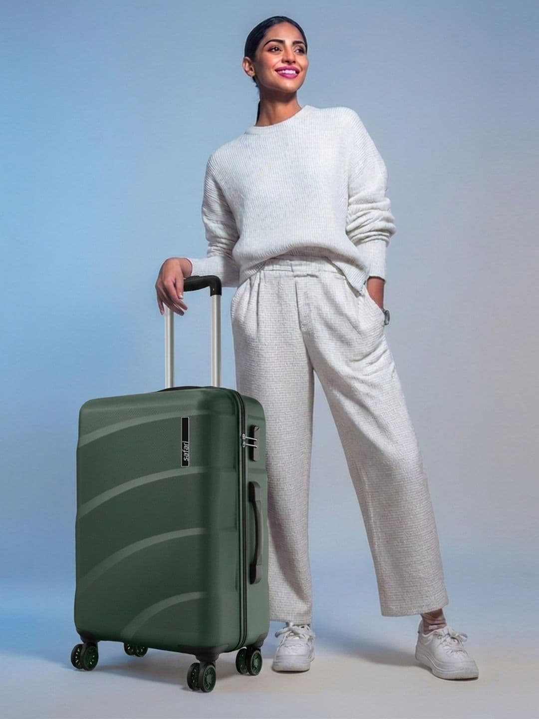 Safari Zuno Green Hard Sided 8 Wheel Medium Trolley Bag Suitcase - view 1