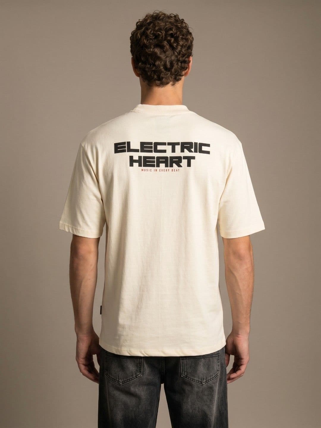 glitchez Men Typography Printed T-shirt - view 1