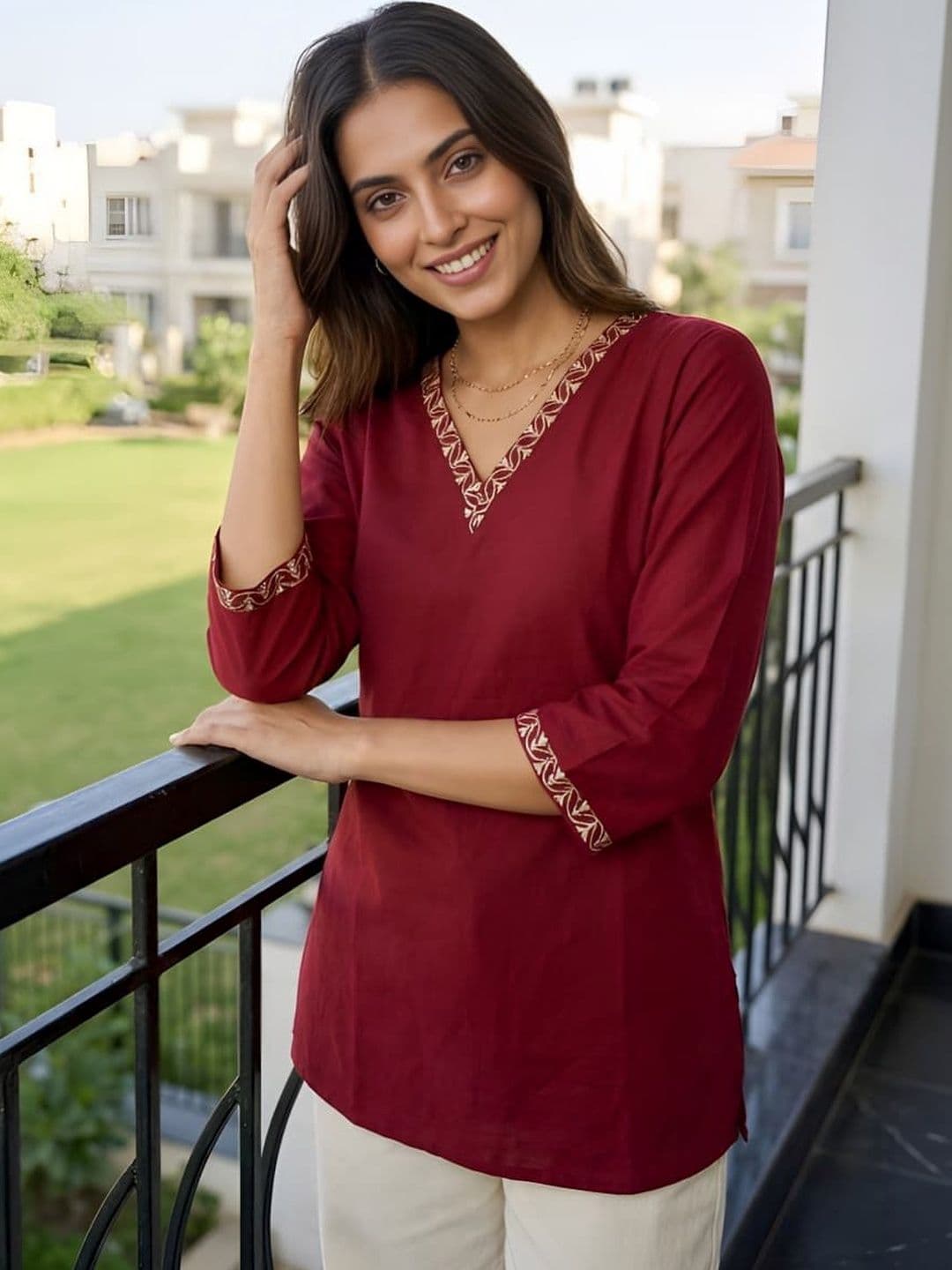 SAVANIPETAL Ethnic Tunic - view 1