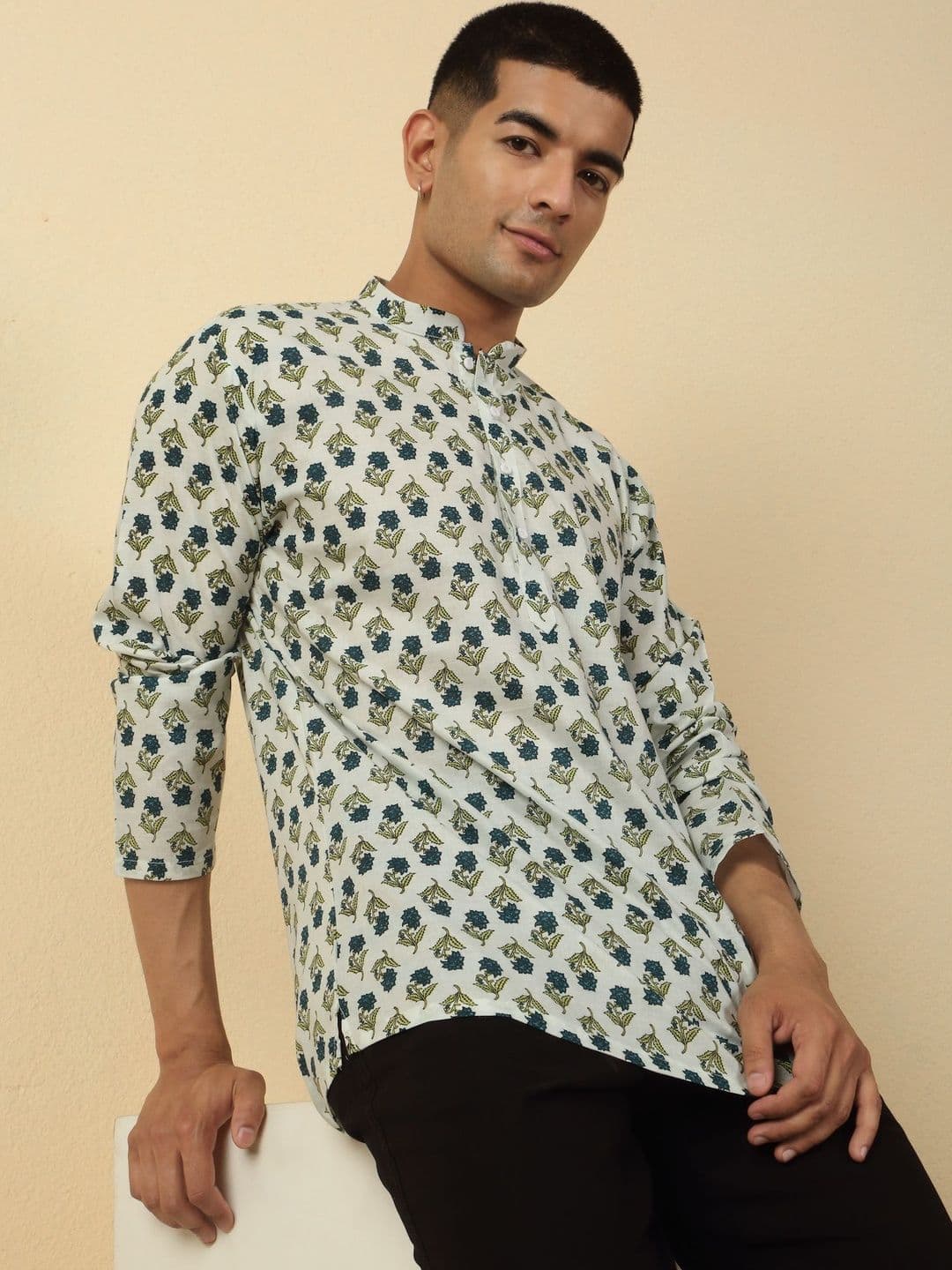 KRAFT INDIA Men Floral Printed Indie Prints Kurta - view 1