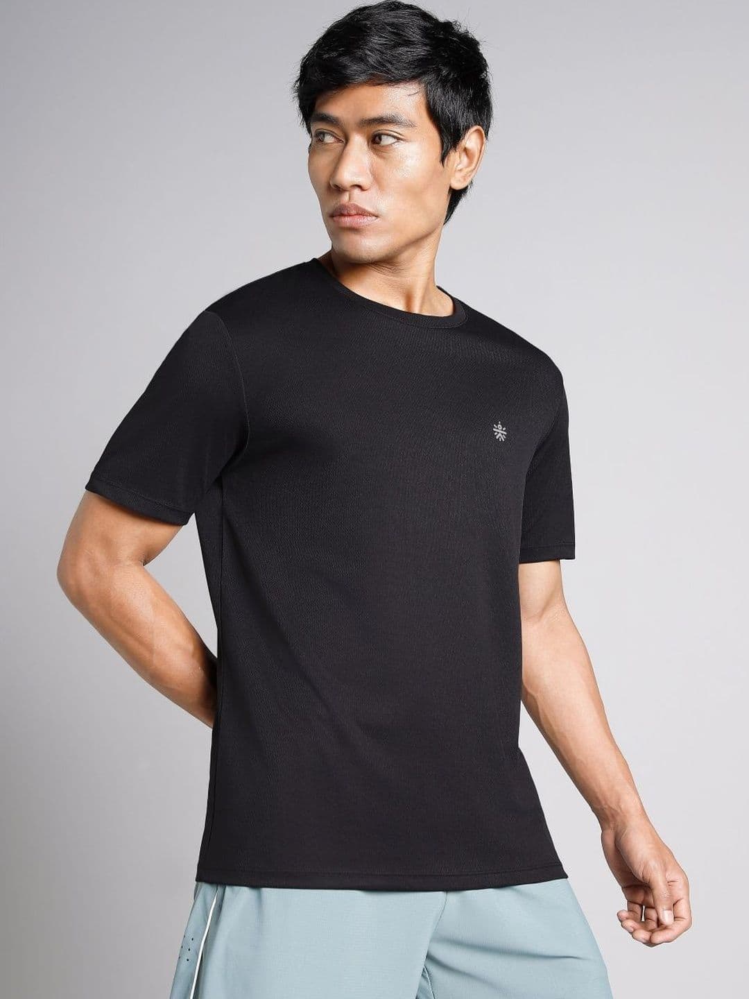 CULT Men Black Train All FLY-DRY T-Shirt - view 1