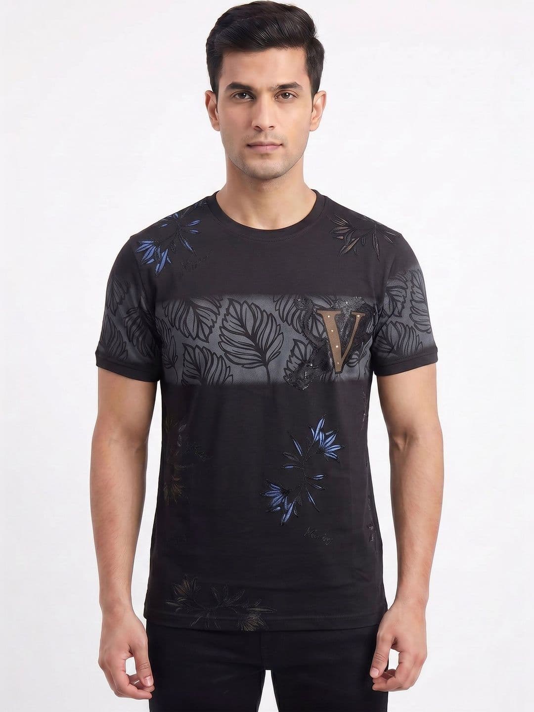 Plugin Men Floral Printed T-shirt - view 1