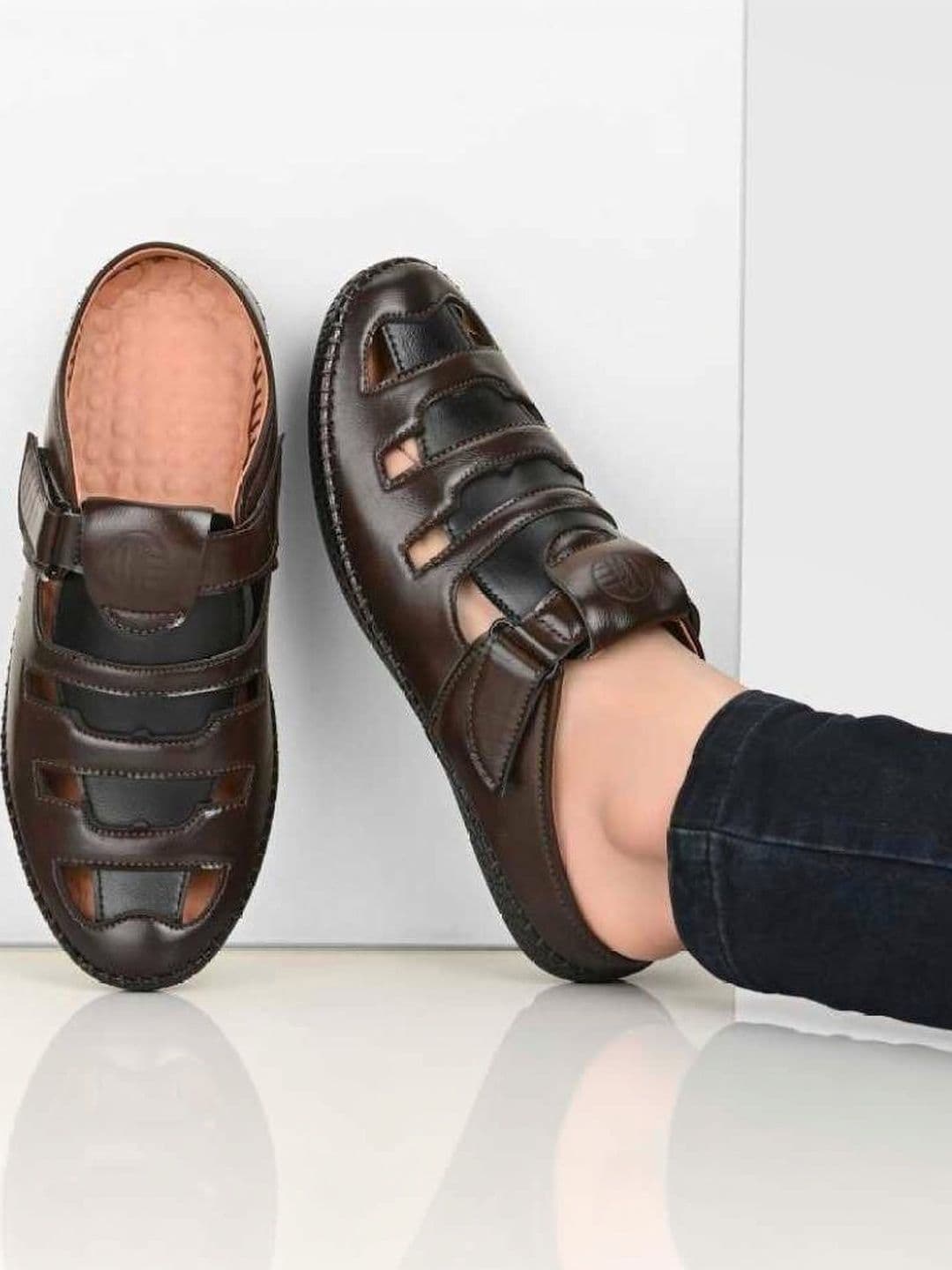 MEN'S AVENUE Men Fisherman Sandals - view 1