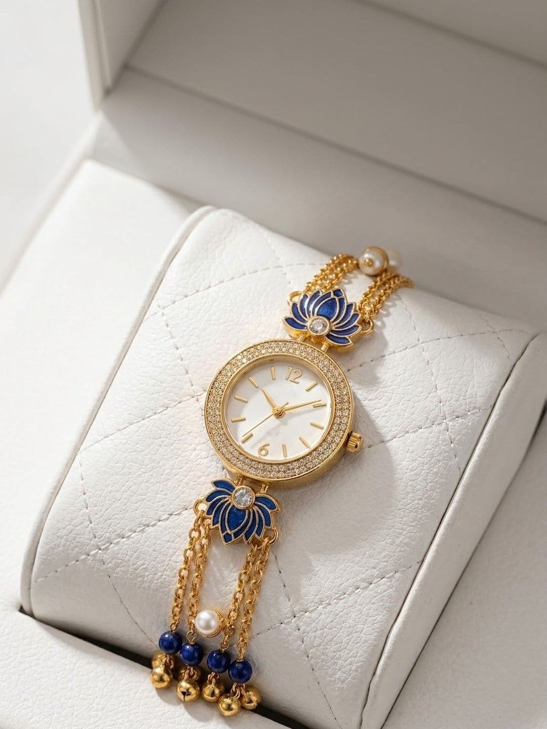 LAKSH Unisex Dial & Bracelet Style Straps Analogue Watch Kamal watch BlueW1 - view 1