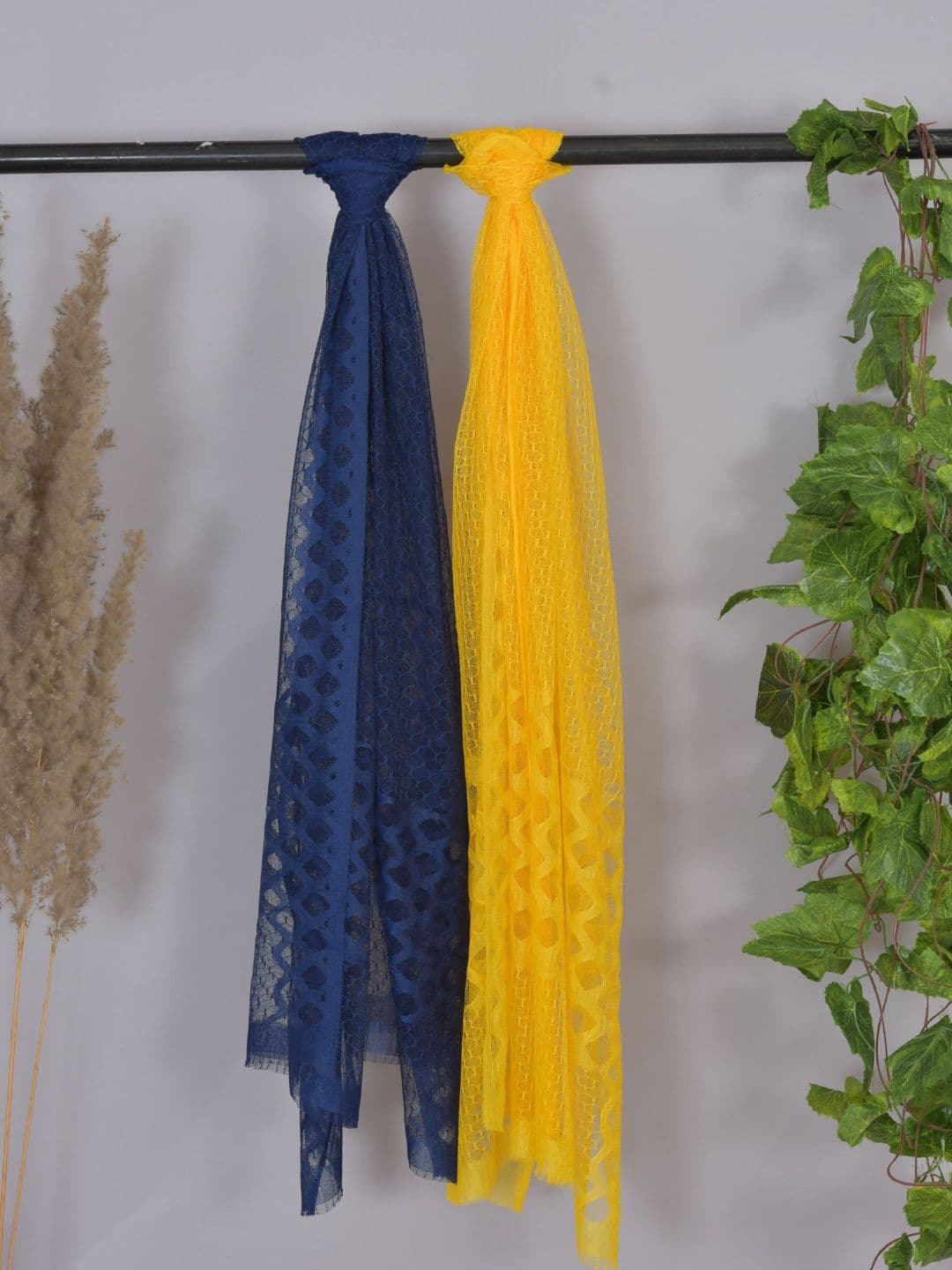 Kuhika Woven Design Dupatta - view 1