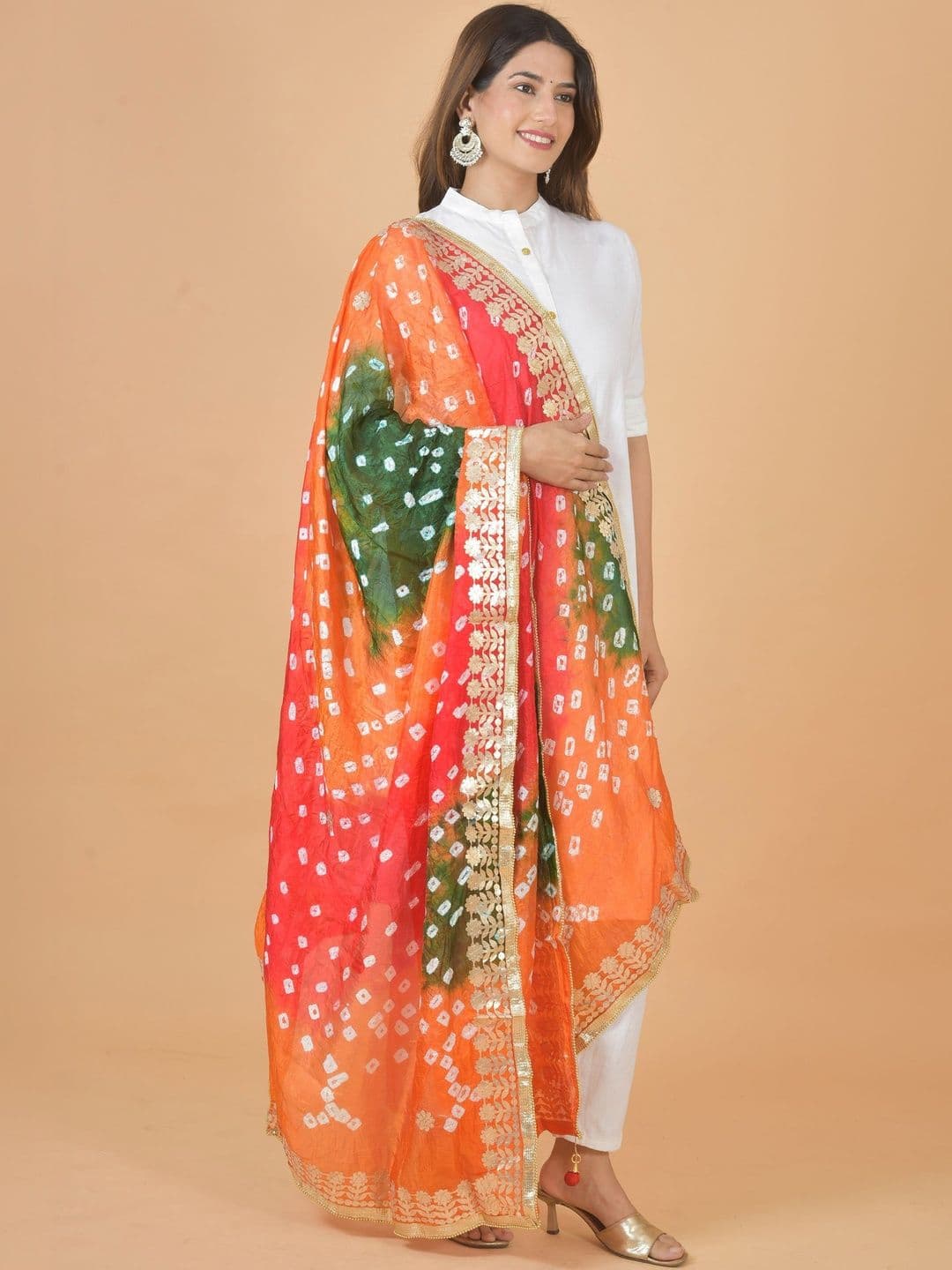 Kuhika Dyed Art Silk Dupatta with Zari - view 1