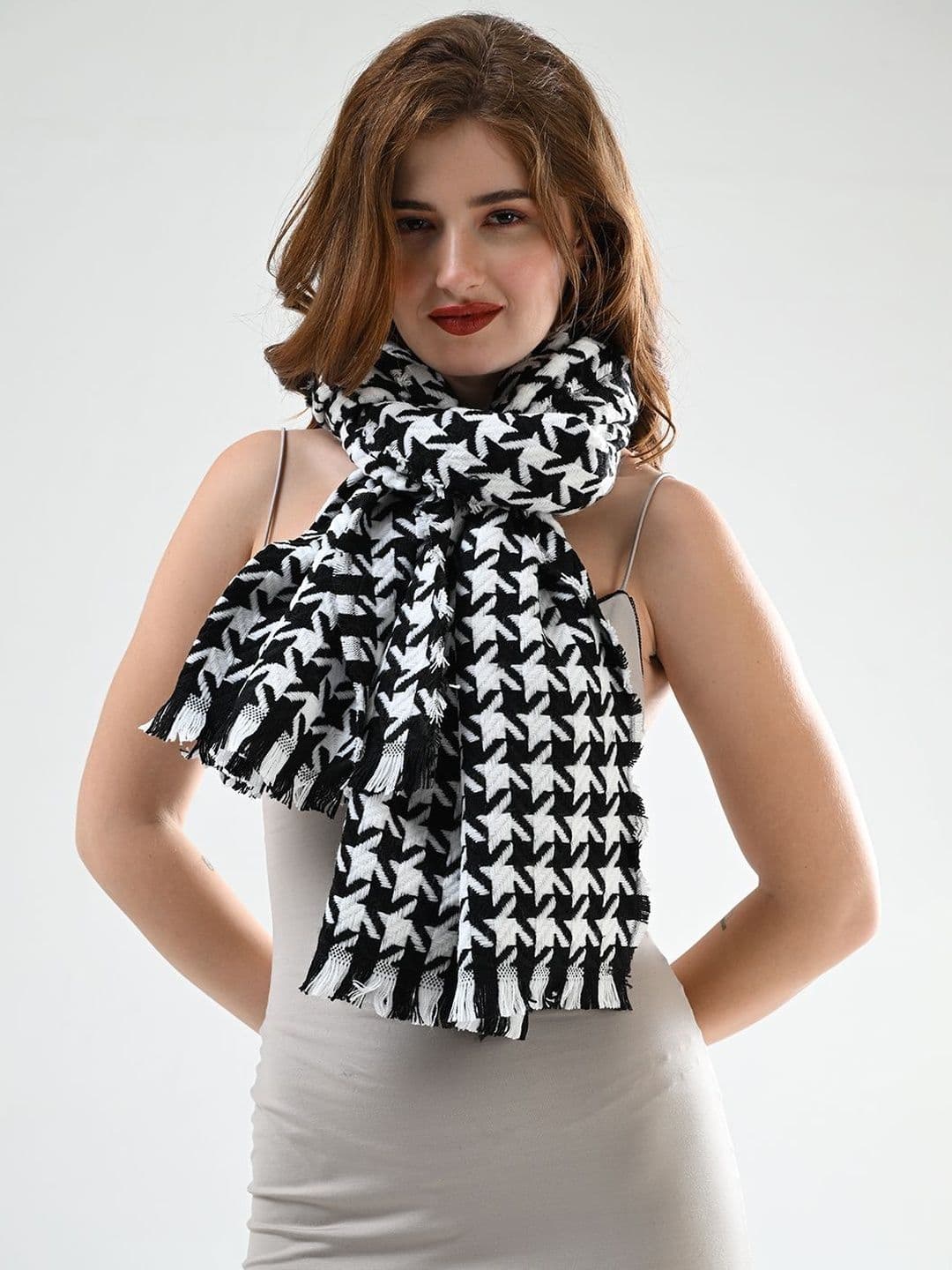 Cazzano Women Geometric Printed Shawl - view 1