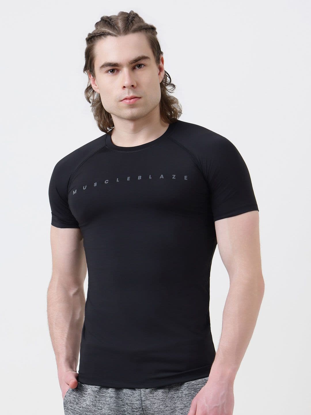 MuscleBlaze Men Pockets Compression T-shirt - view 1