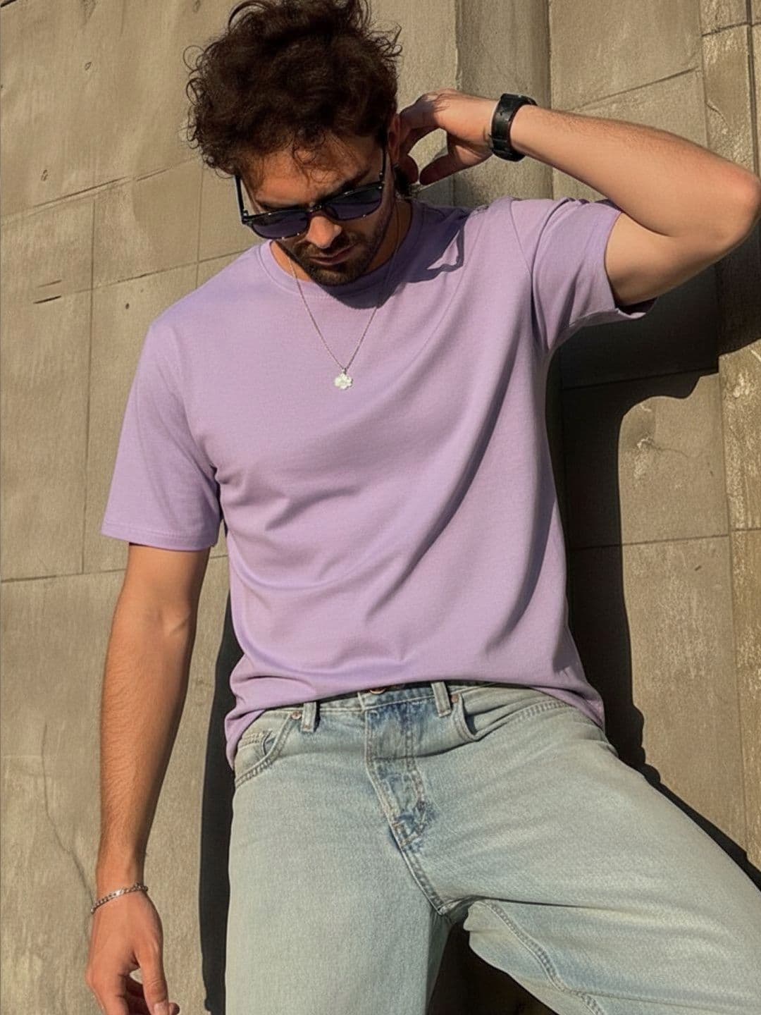 Mast & Harbour Rigo Men Light Purple Solid Round Neck Regular Fit Cotton T-shirt - view 1