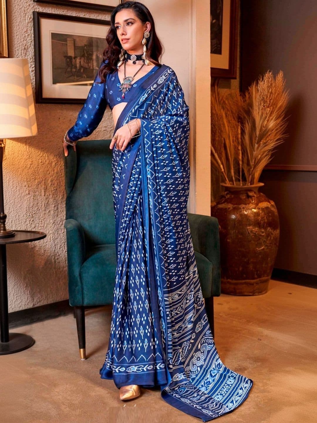 Reboot Fashions Woven Design Pure Crepe Handloom Ikat Saree - view 1