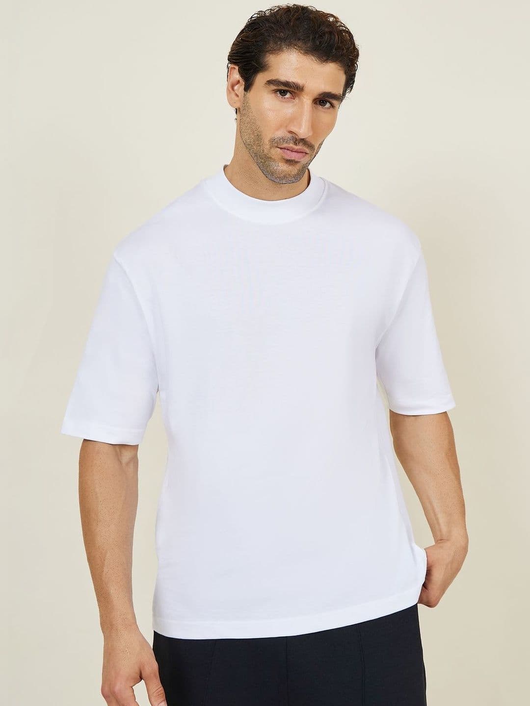 Styli Men High Neck T-shirt - view 1