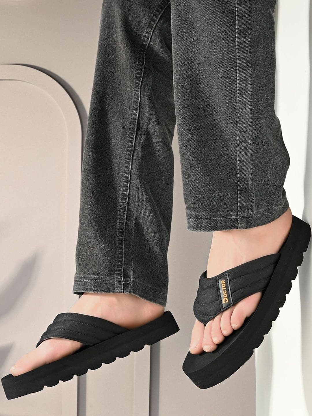 DOCTOR FEEL SOFT Men Thong Flip-Flops - view 1