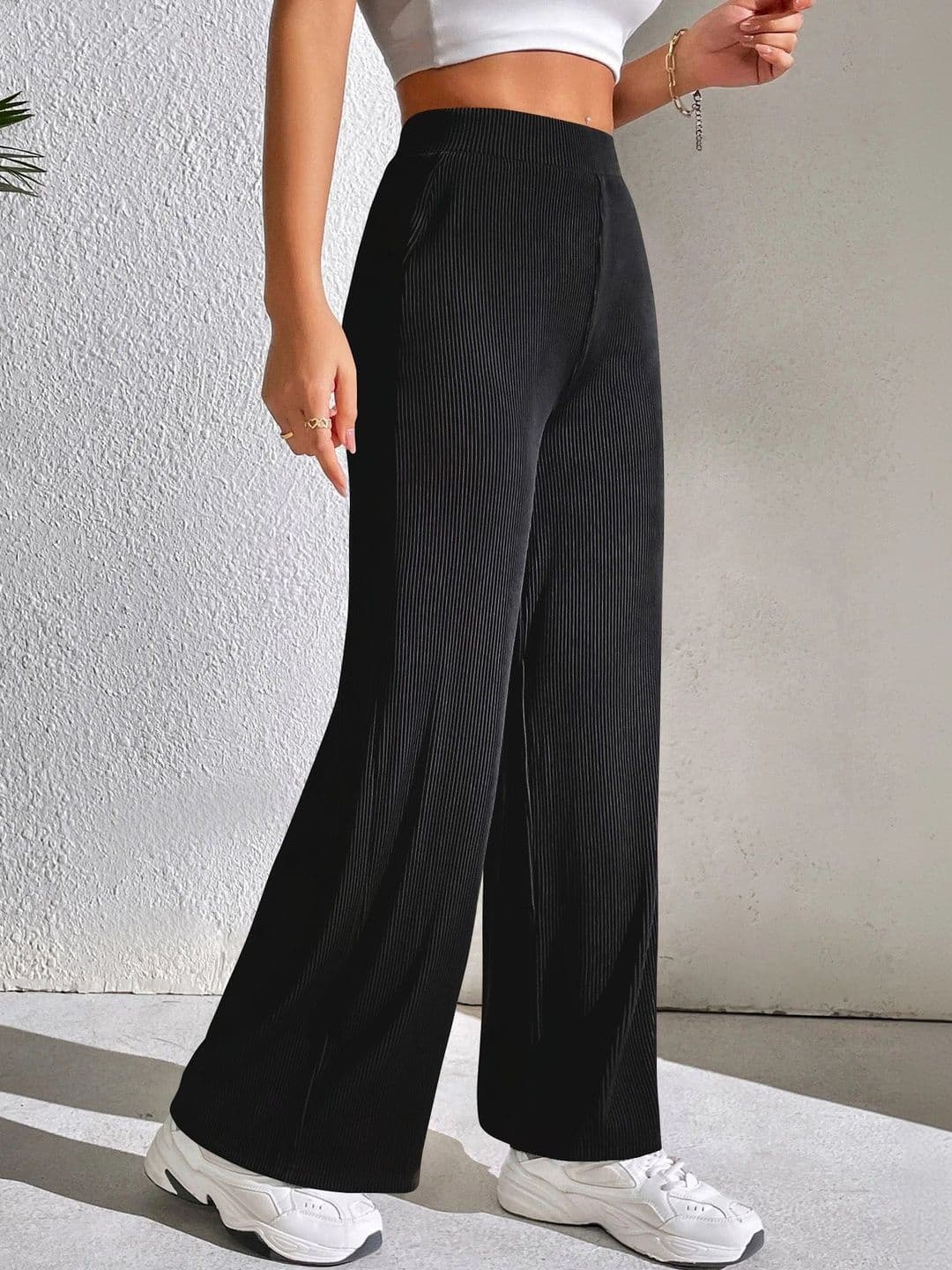 Neon Femme Women Textured High-Rise Trousers - view 1
