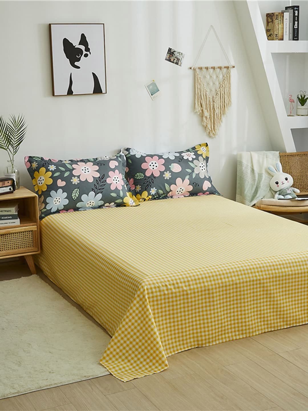JC HOME Yellow & Grey Printed Double Extra Large Bedding Set - view 1