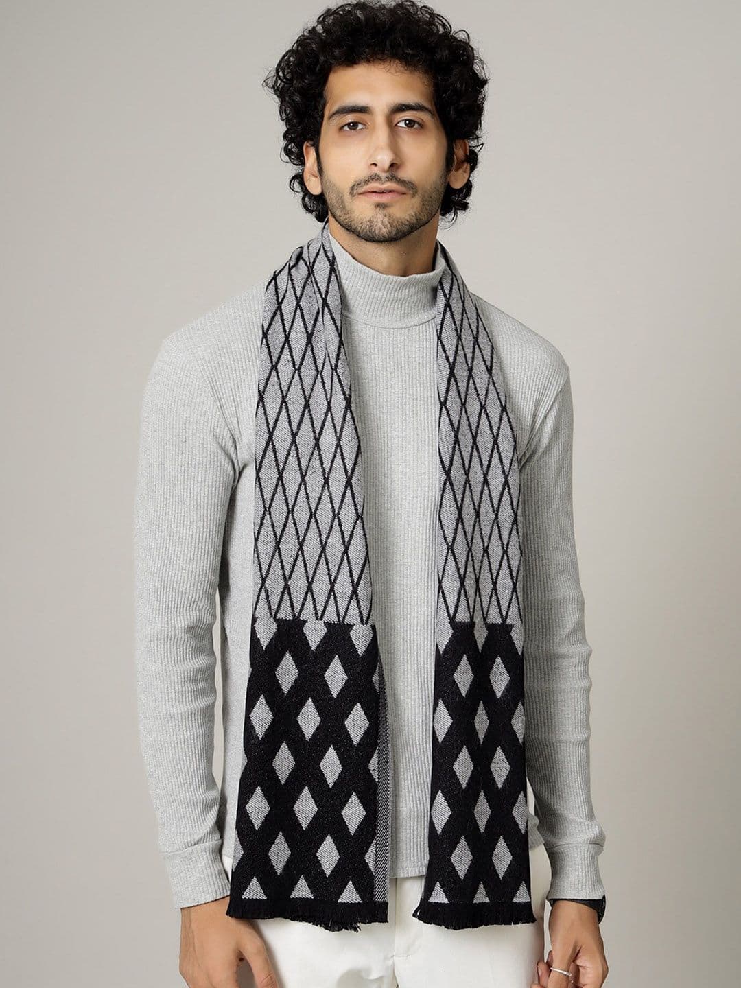 HANDICRAFT PALACE Men Grey & Black Printed Woolen Mufflers - view 1