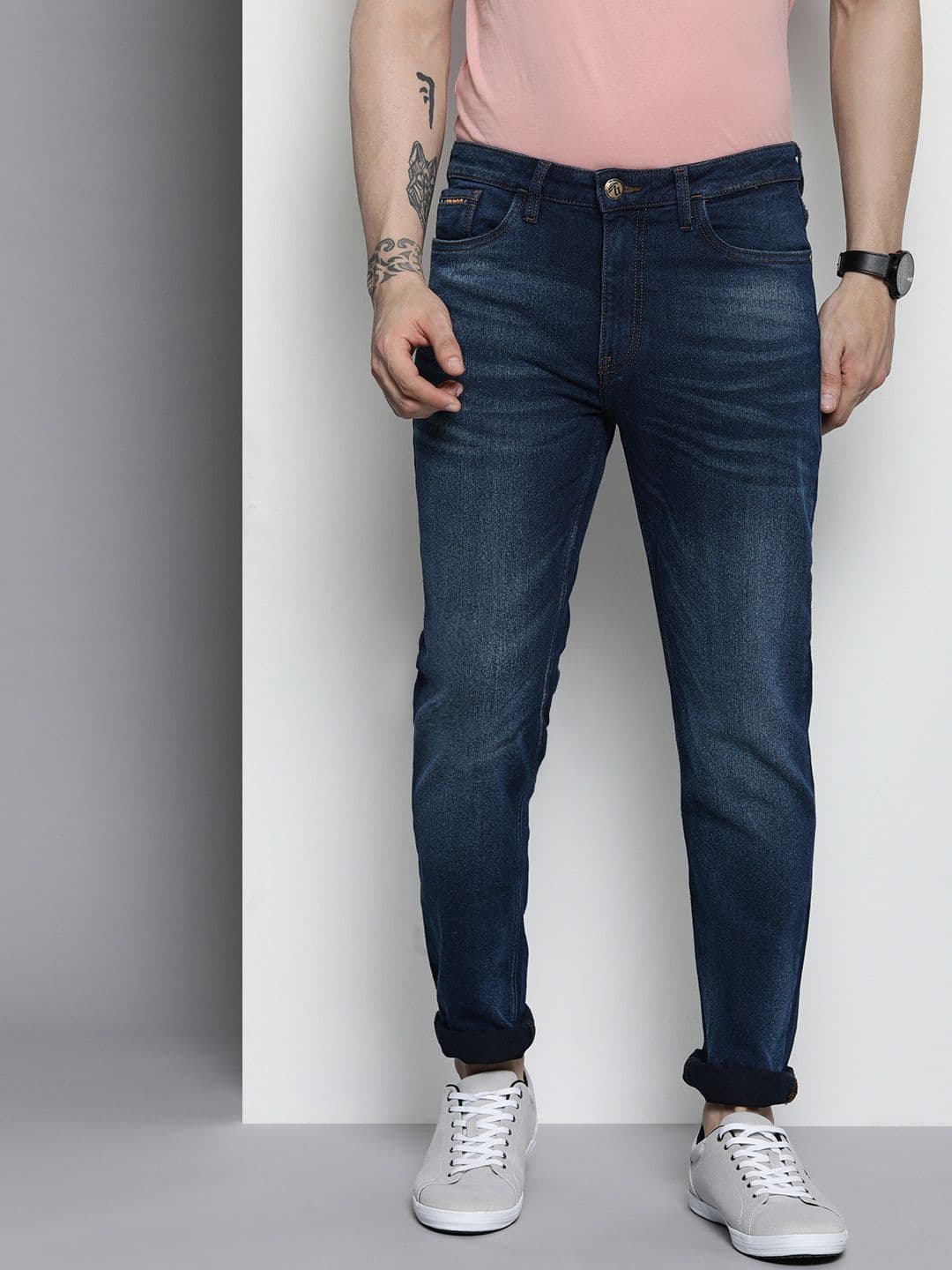 The Indian Garage Co Men Blue Slim Fit Light Fade Stretchable Jeans - view 1